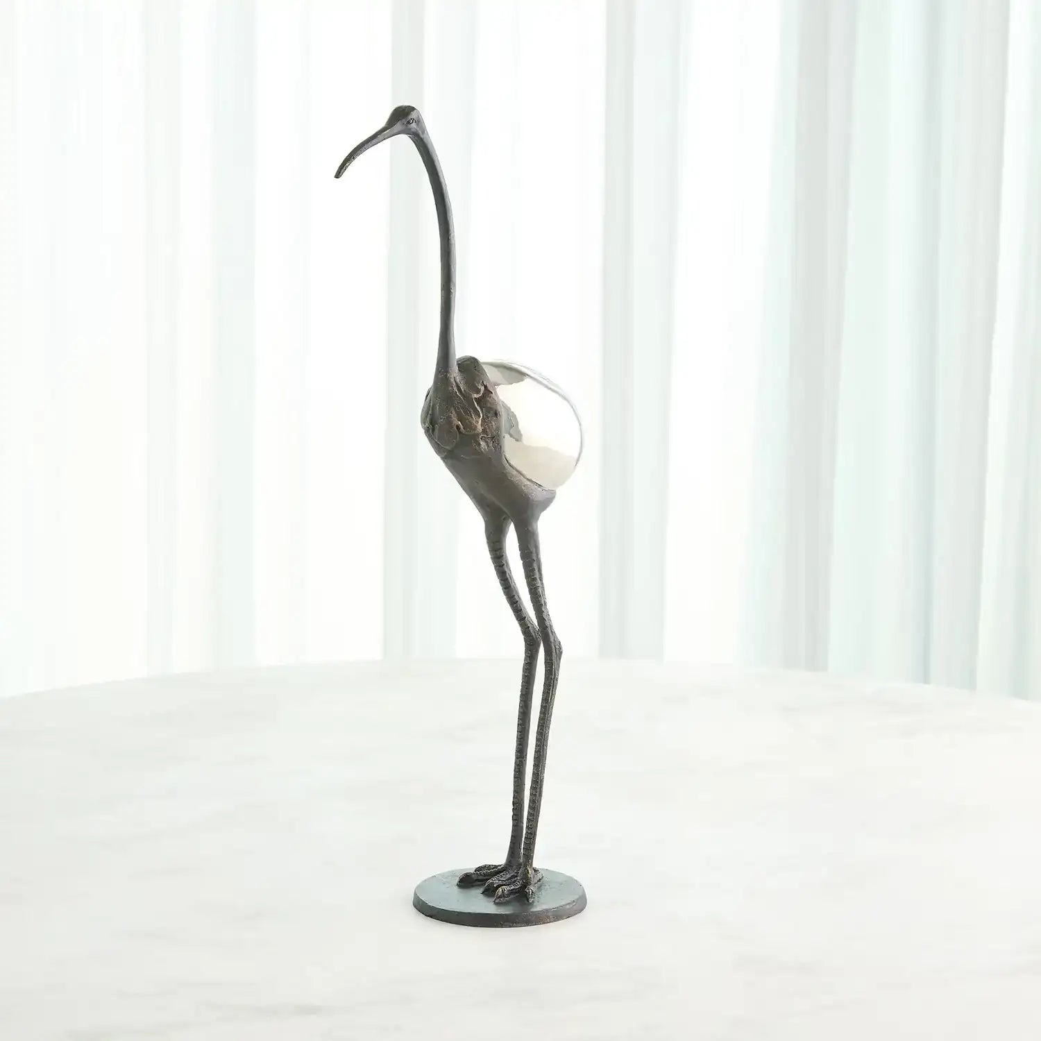 GLOBAL VIEWS PRECIOUS EGG SCULPTURE - Decorative Accents