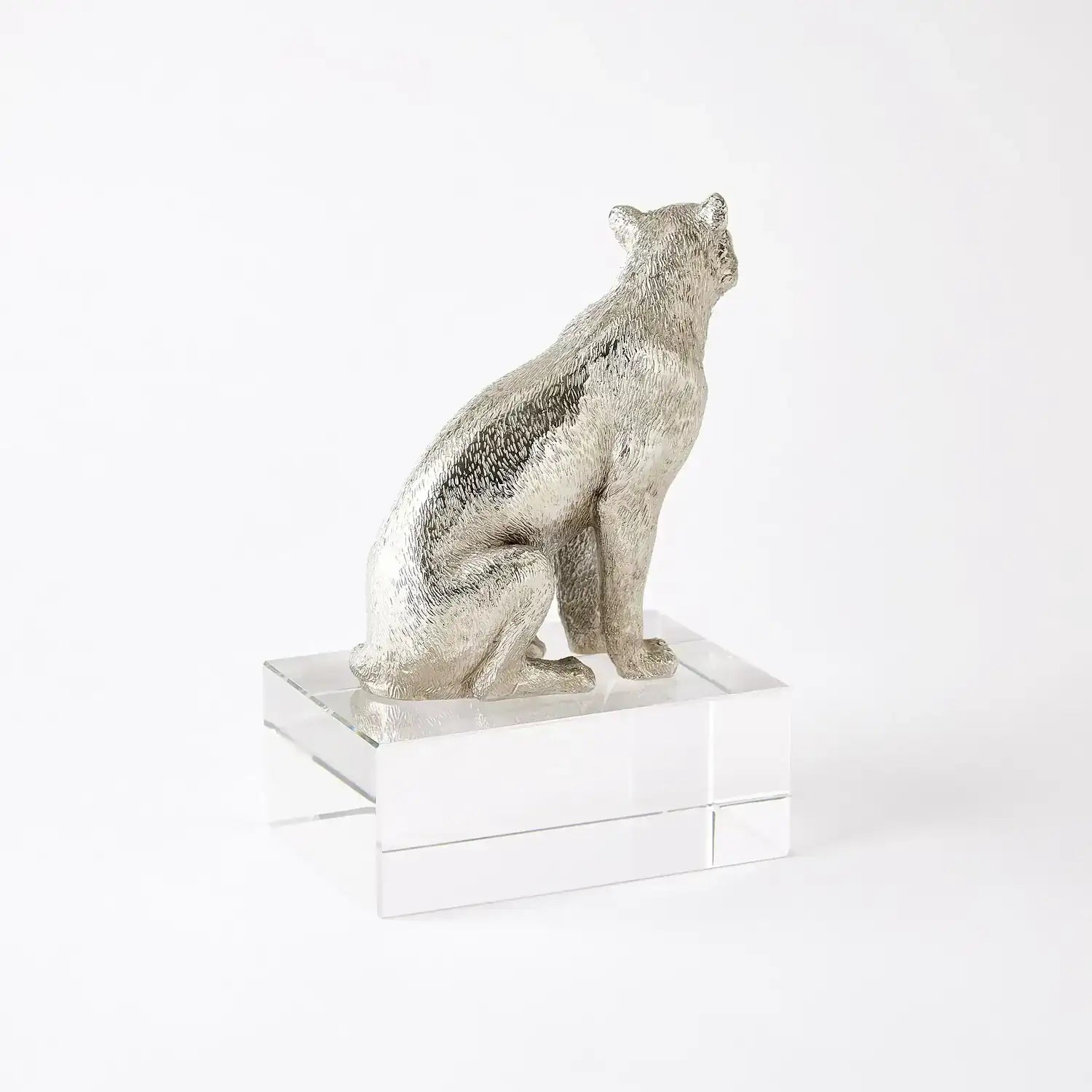 GLOBAL VIEWS LIONESS SCULPTURE - Decorative Accents