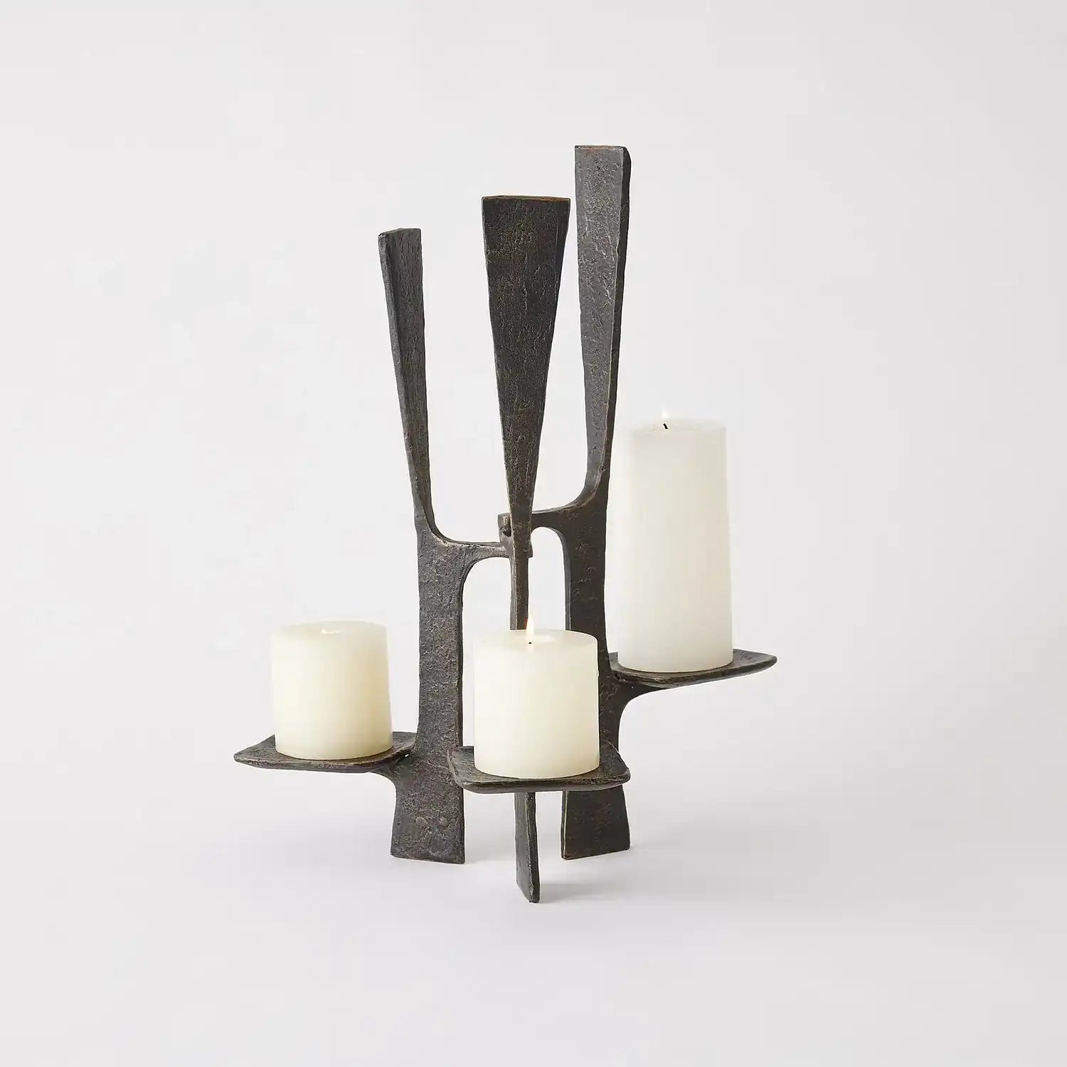 GLOBAL VIEWS TRIUNE CANDLEHOLDER - Decorative Accents