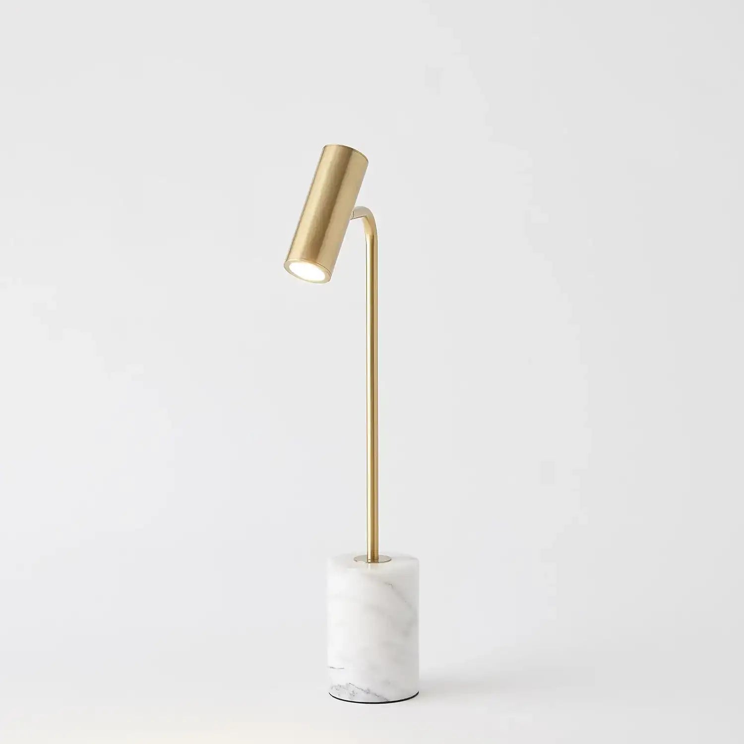 GLOBAL VIEWS, SPOTLIGHT TABLE LAMP, TABLE LAMPS