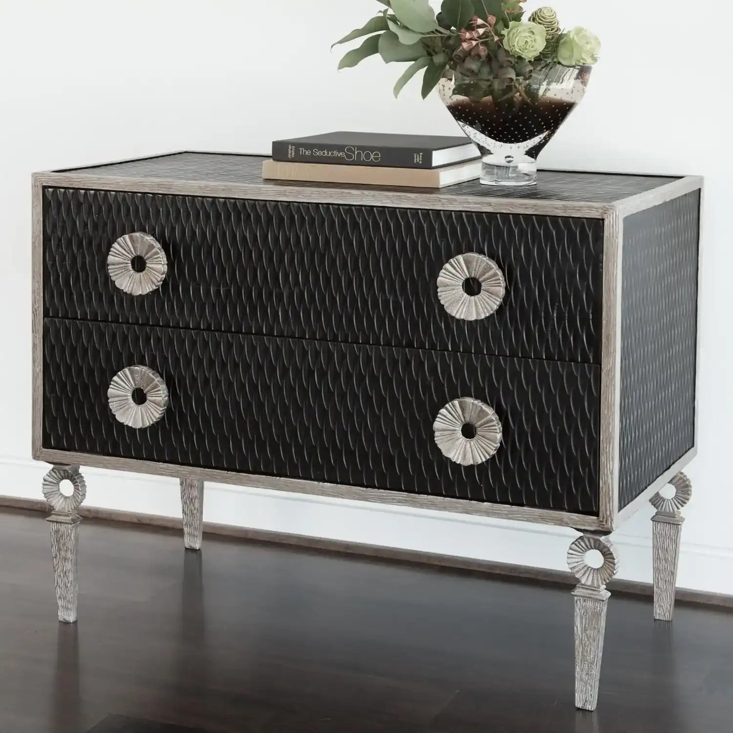 GLOBAL VIEWS ARTISAN CHEST - Cabinets & Bar