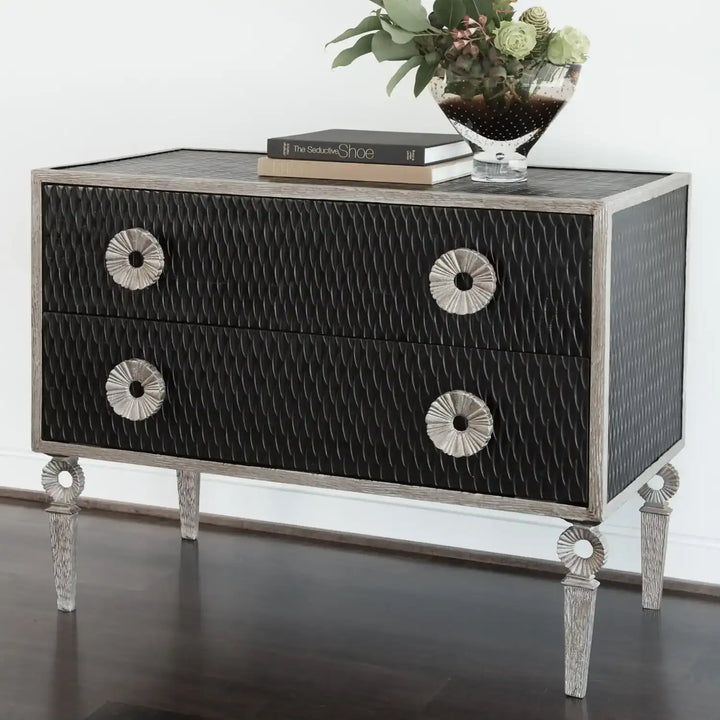 GLOBAL VIEWS ARTISAN CHEST - Cabinets & Bar