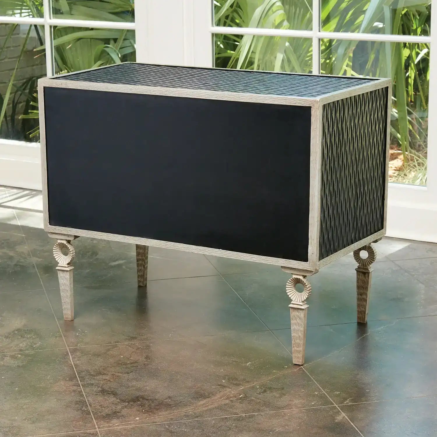 GLOBAL VIEWS ARTISAN CHEST - Cabinets & Bar