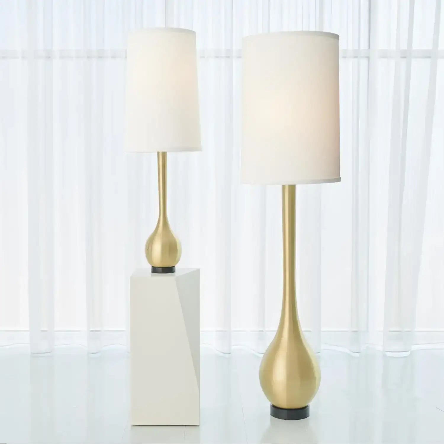 GLOBAL VIEWS, BULB VASE TABLE LAMP, TABLE LAMPS