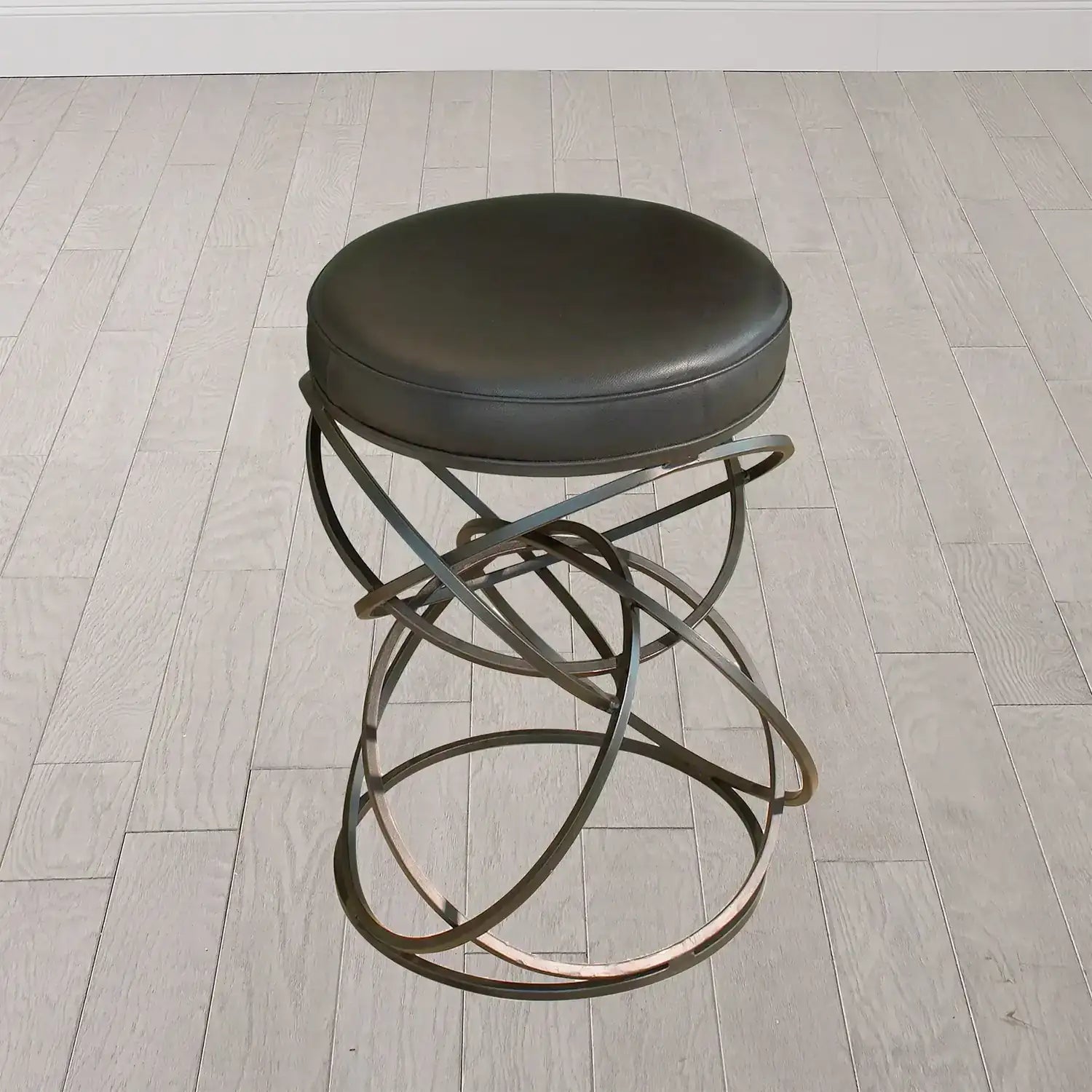 GLOBAL VIEWS RING COUNTER STOOL - Bar Stools