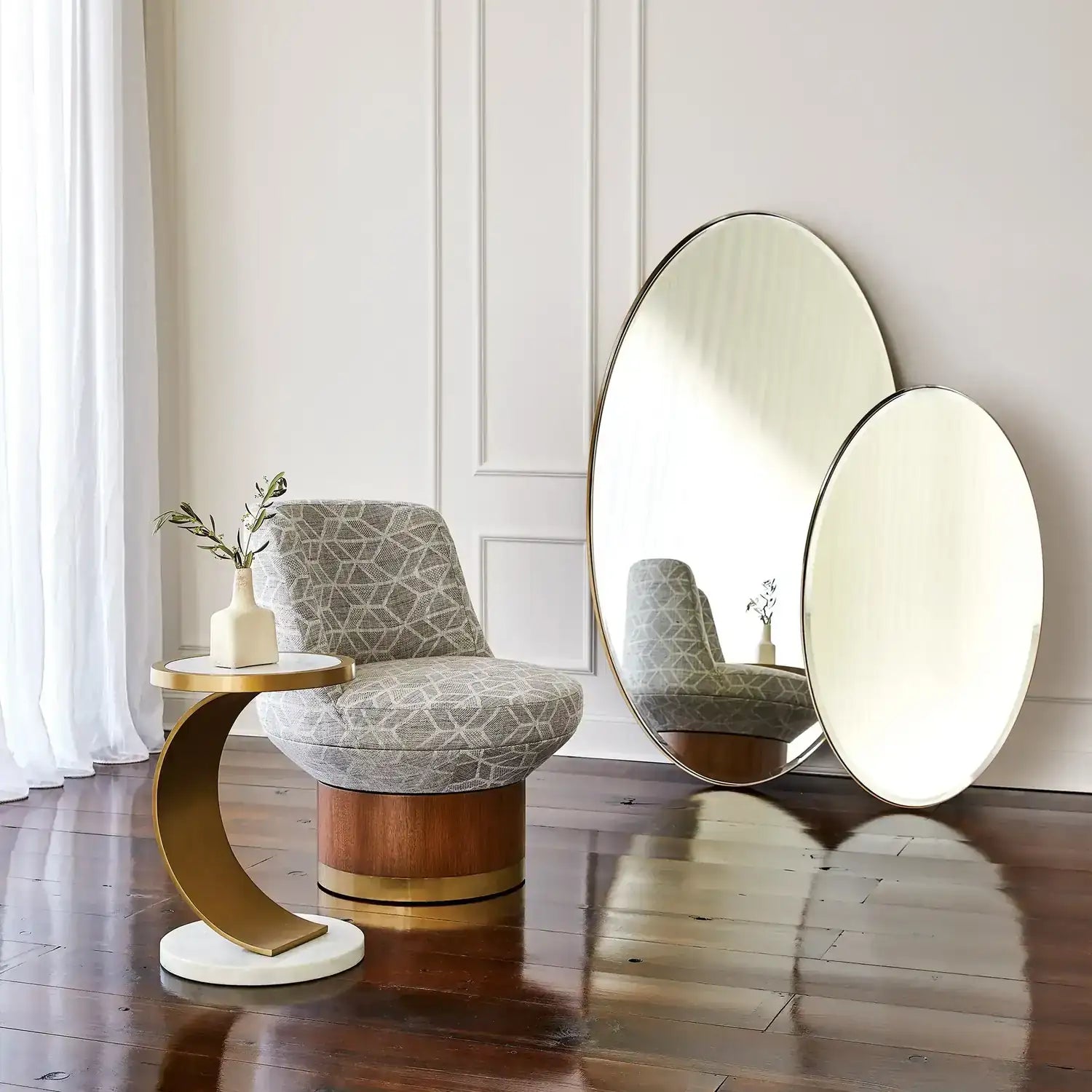 GLOBAL VIEWS C ACCENT TABLE - Side