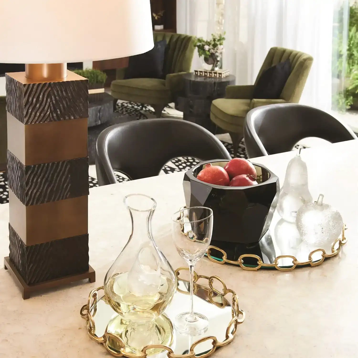 GLOBAL VIEWS LINKED MIRRORED TRAY - Decorative Accents