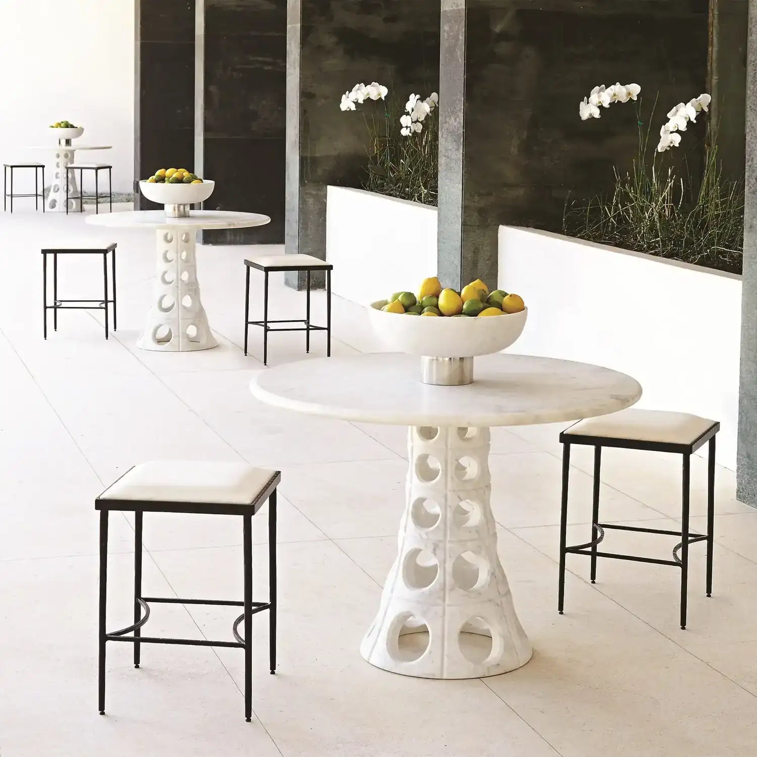 GLOBAL VIEWS HAMMERED COUNTER STOOL - Bar Stools