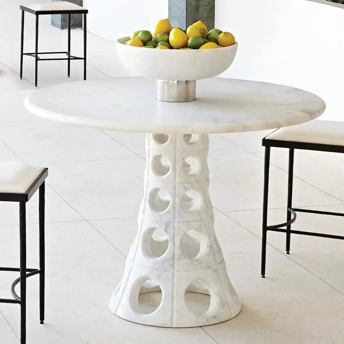GLOBAL VIEWS TAPER CIRCLE DINING TABLE - Dinning Tables