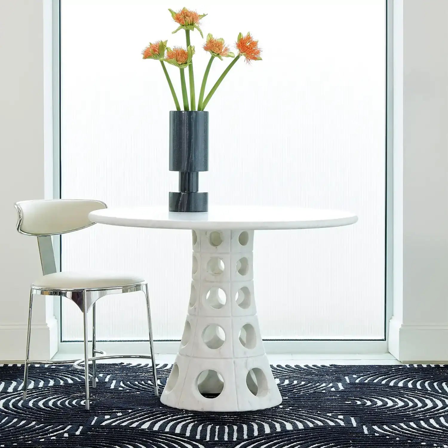 GLOBAL VIEWS TAPER CIRCLE DINING TABLE - Dinning Tables