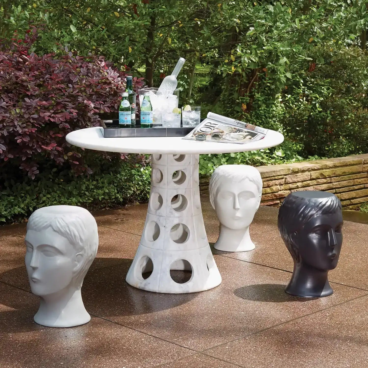 GLOBAL VIEWS TAPER CIRCLE DINING TABLE - Dinning Tables