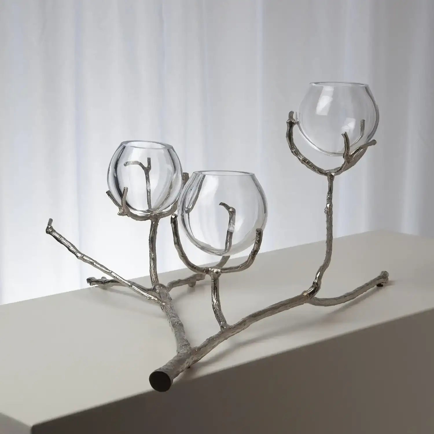 GLOBAL VIEWS TWIG 3 VASE HOLDER - Decorative Accents