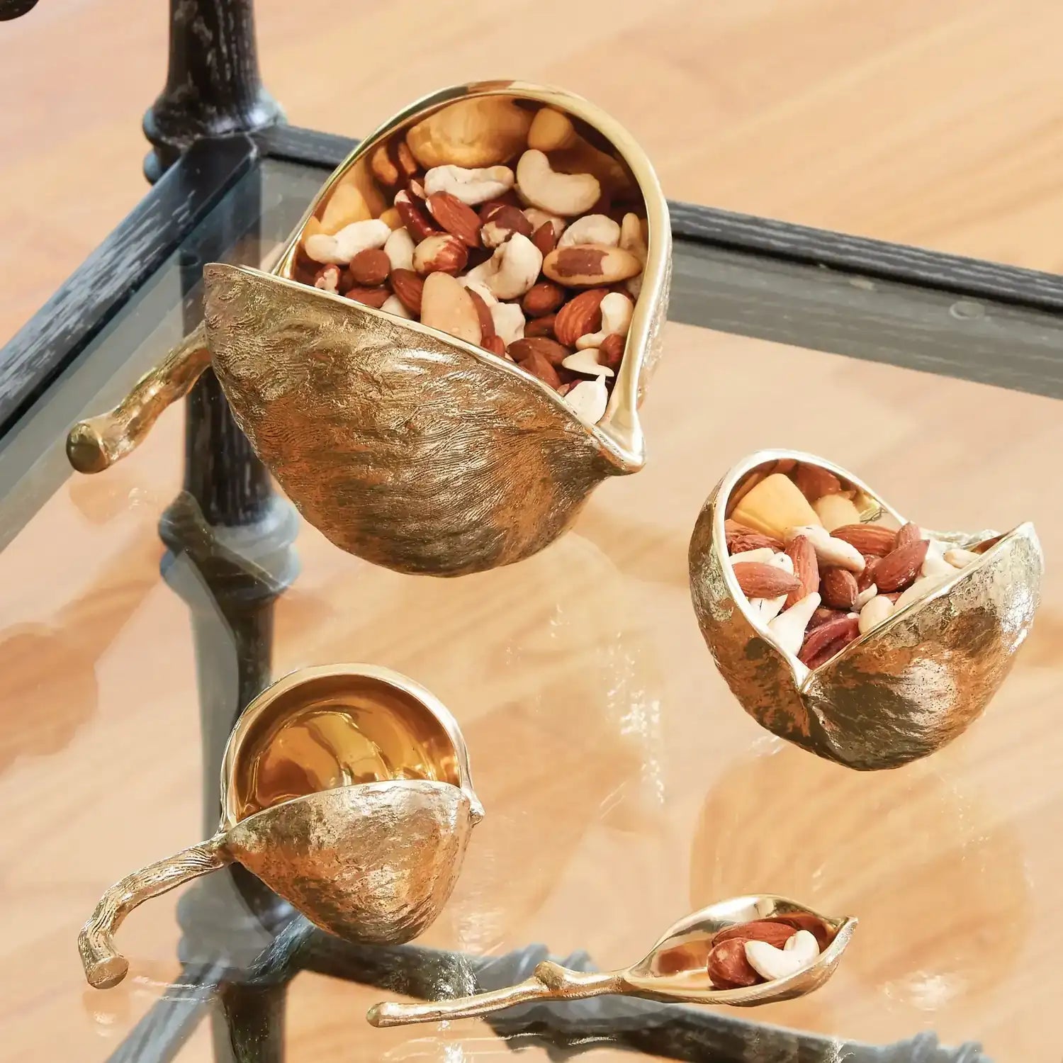 GLOBAL VIEWS CHESTNUT BOWL - Decorative Accents