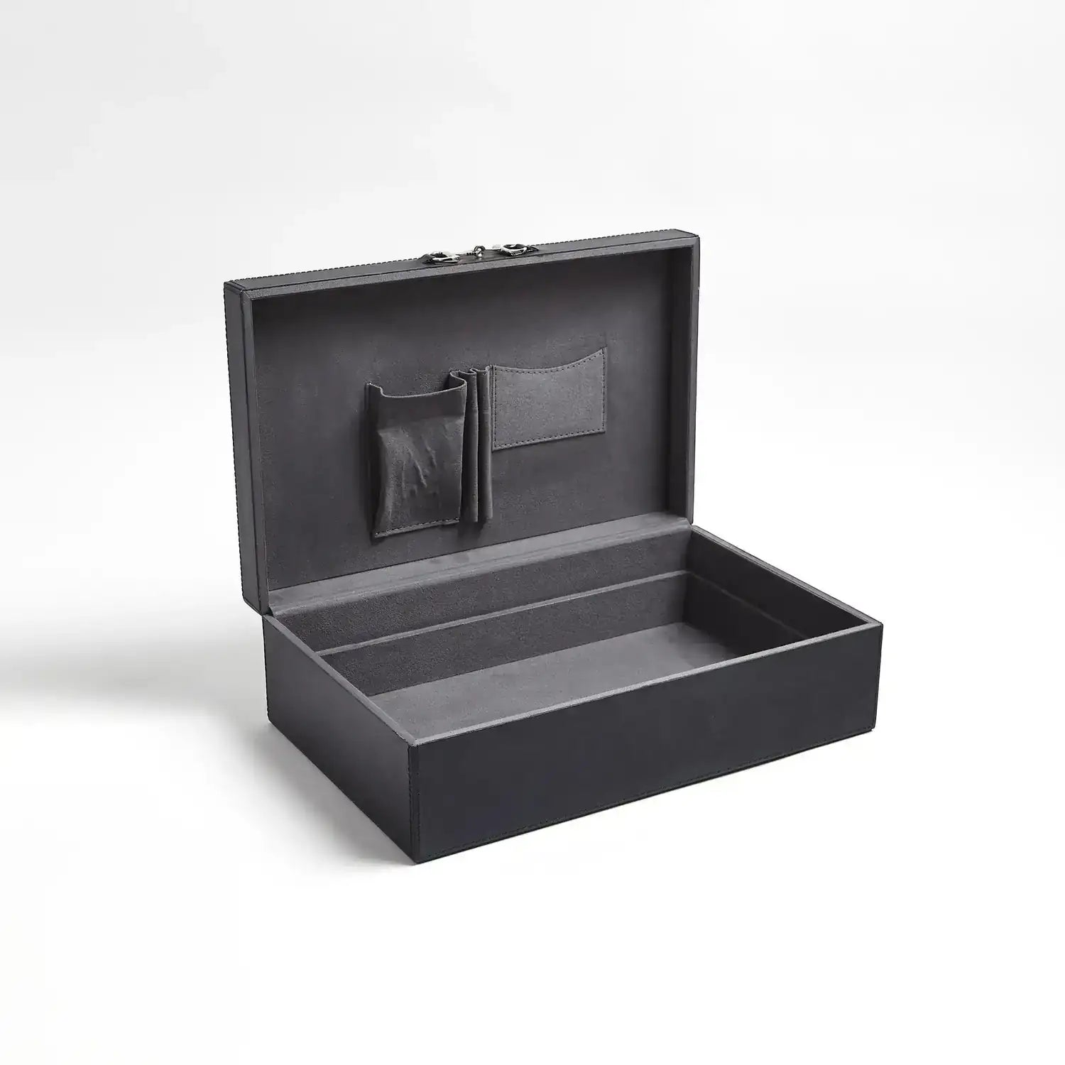 GLOBAL VIEWS STIRRUP DETAIL BOX - Decorative Accents