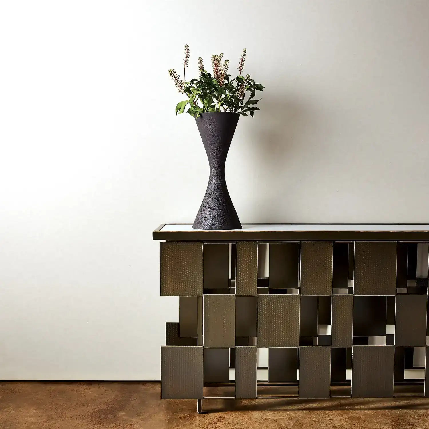 GLOBAL VIEWS LAYERED CONSOLE - Consoles
