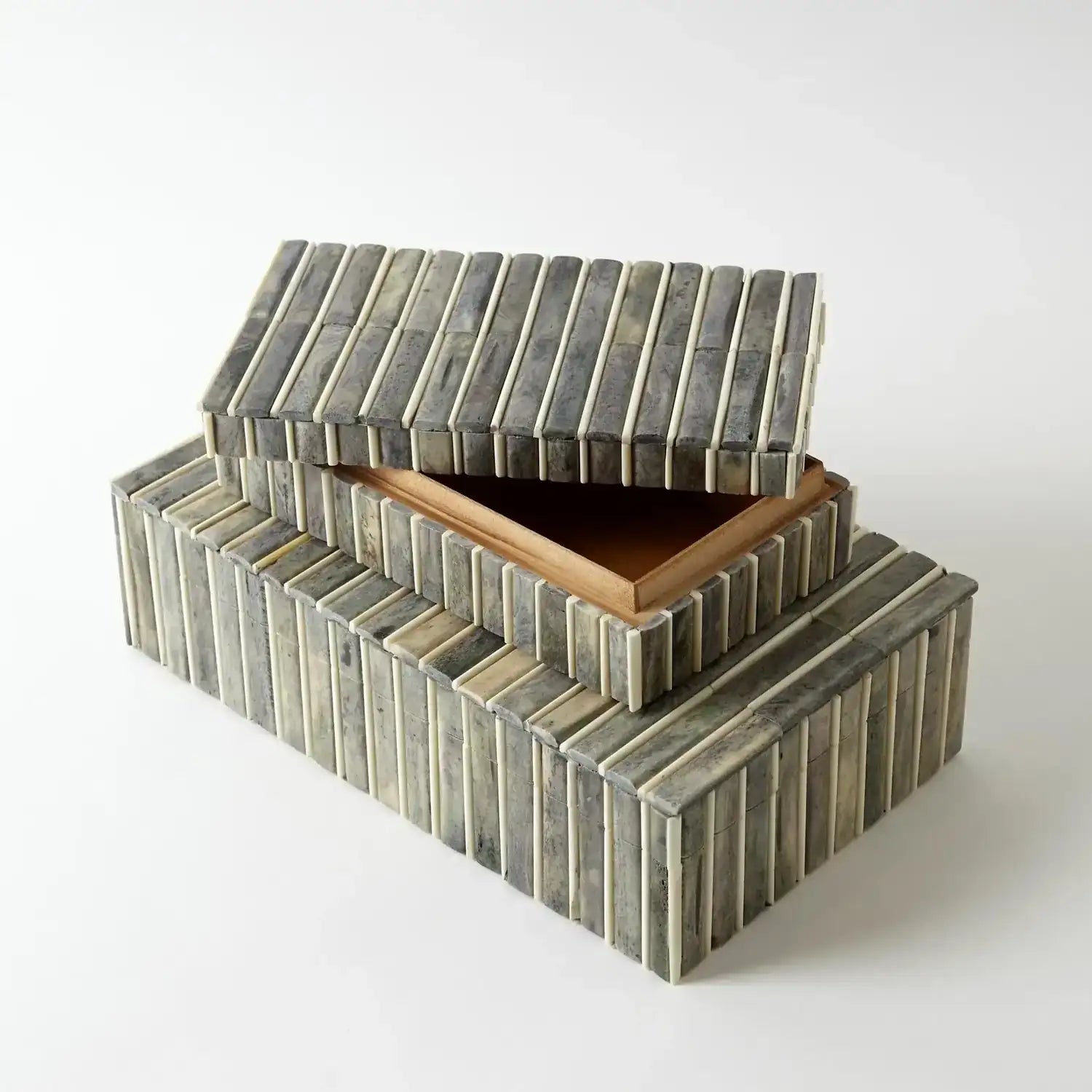 GLOBAL VIEWS GREY/IVORY BONE BOX - Decorative Accents
