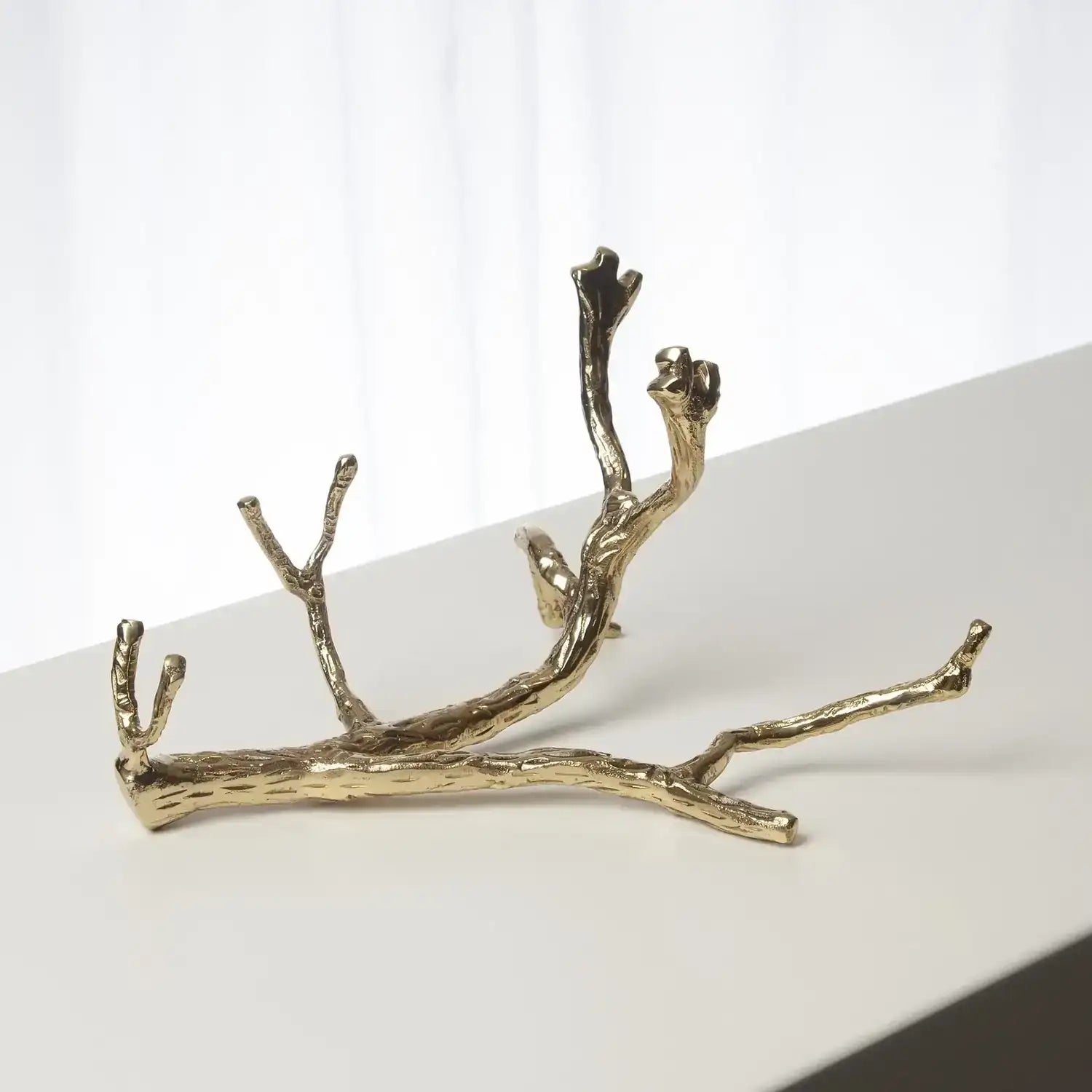 GLOBAL VIEWS TWIG WINE BOTTLE HOLDER - Decorative Accents