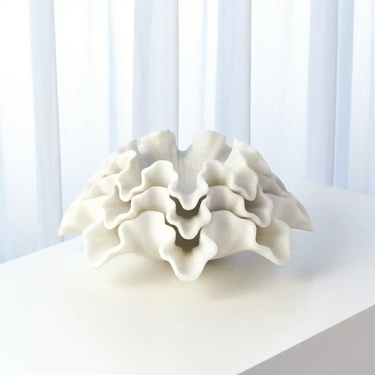 GLOBAL VIEWS MARBLE RUFFLE BOWL - Decorative Accents