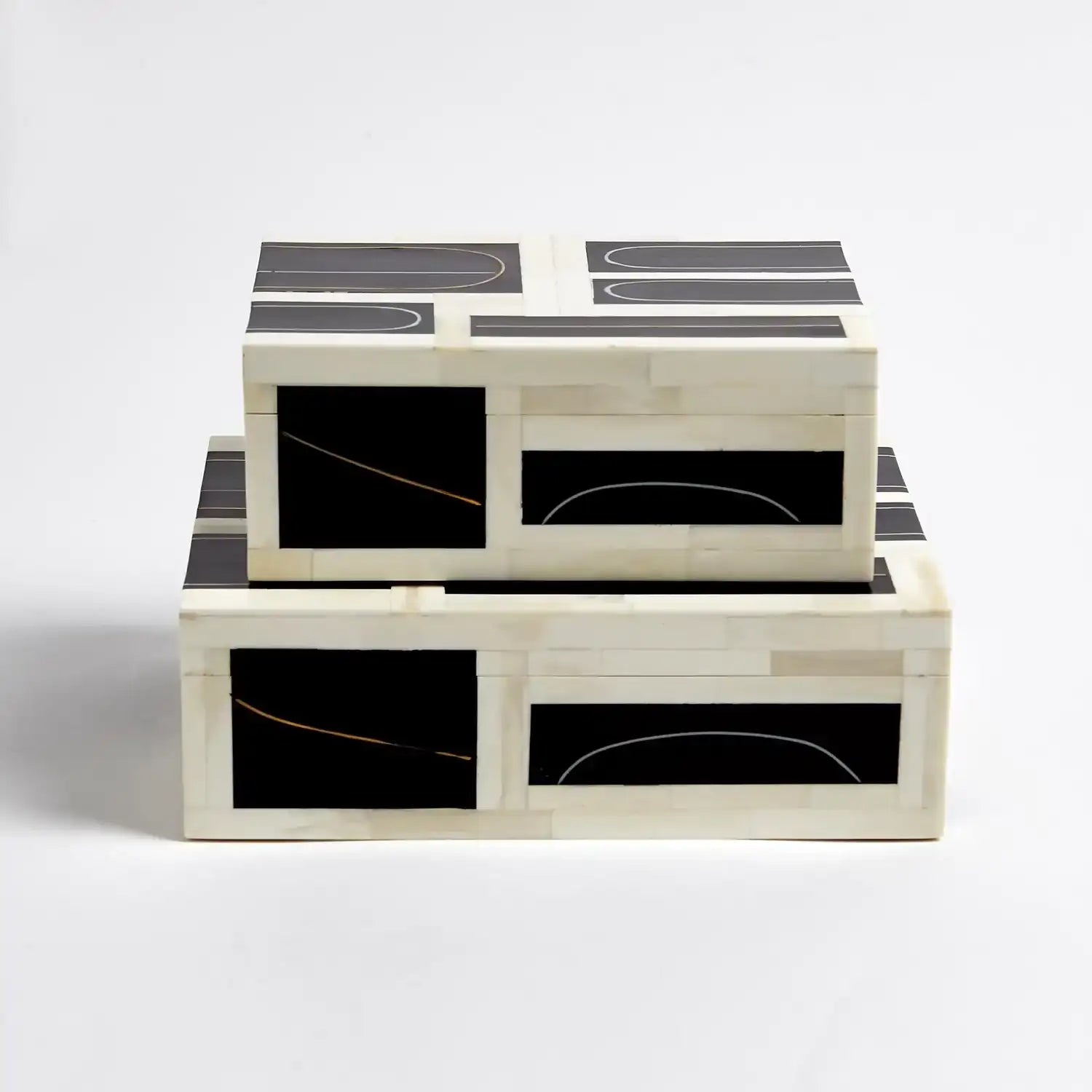 GLOBAL VIEWS BRASS LOOP BOX - Decorative Accents