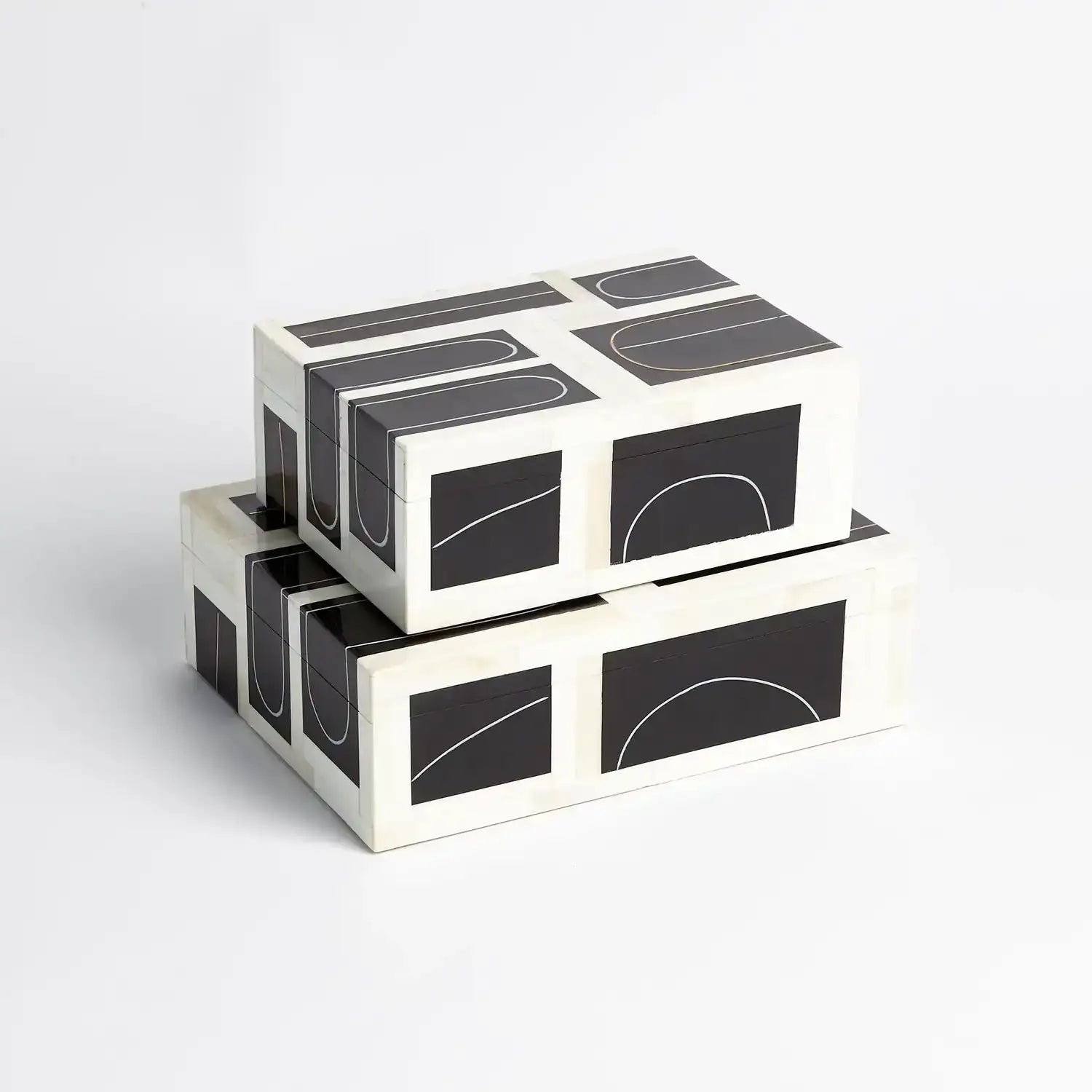 GLOBAL VIEWS BRASS LOOP BOX - Decorative Accents