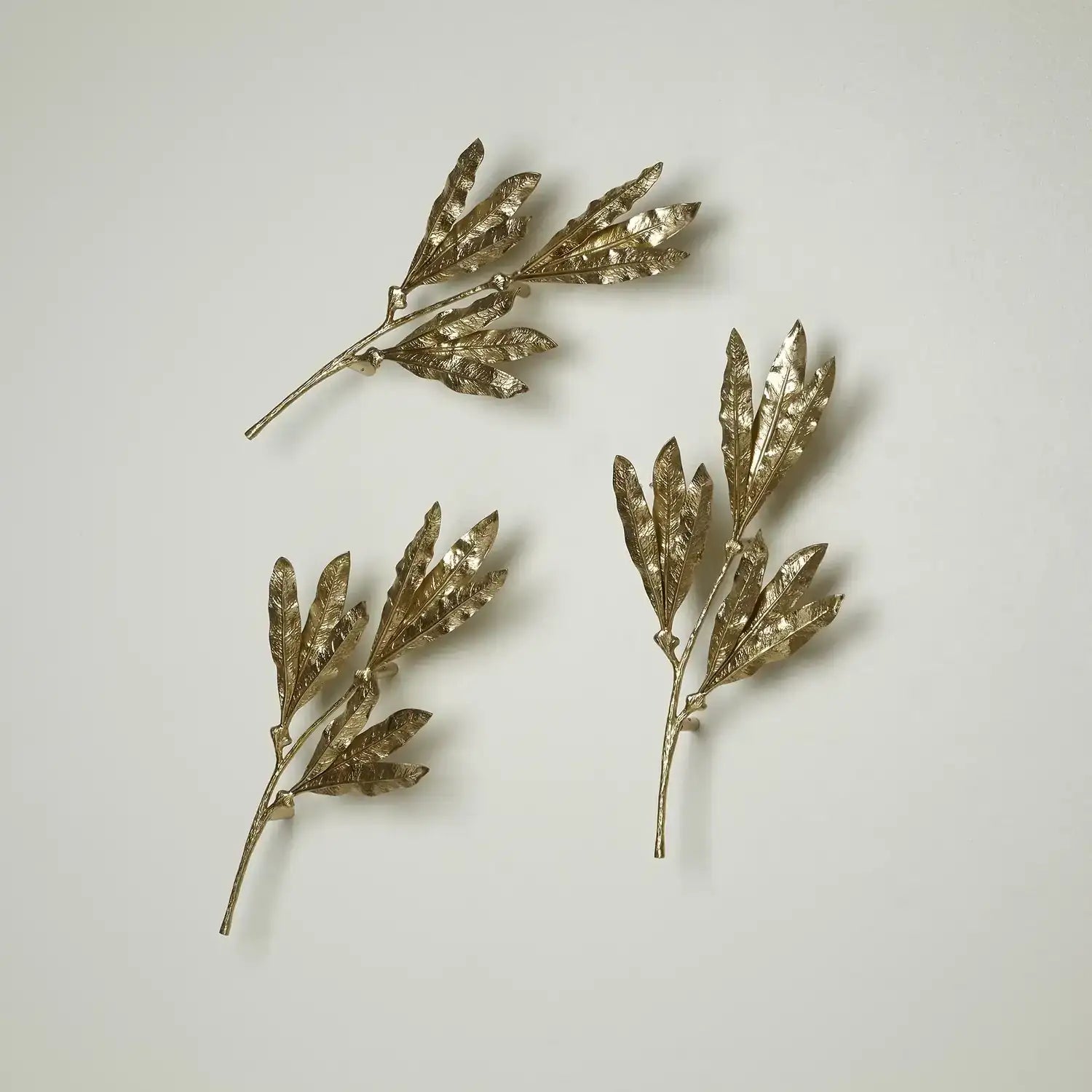 GLOBAL VIEWS MANGO LEAVES WALL DECOR - Decorative Accents