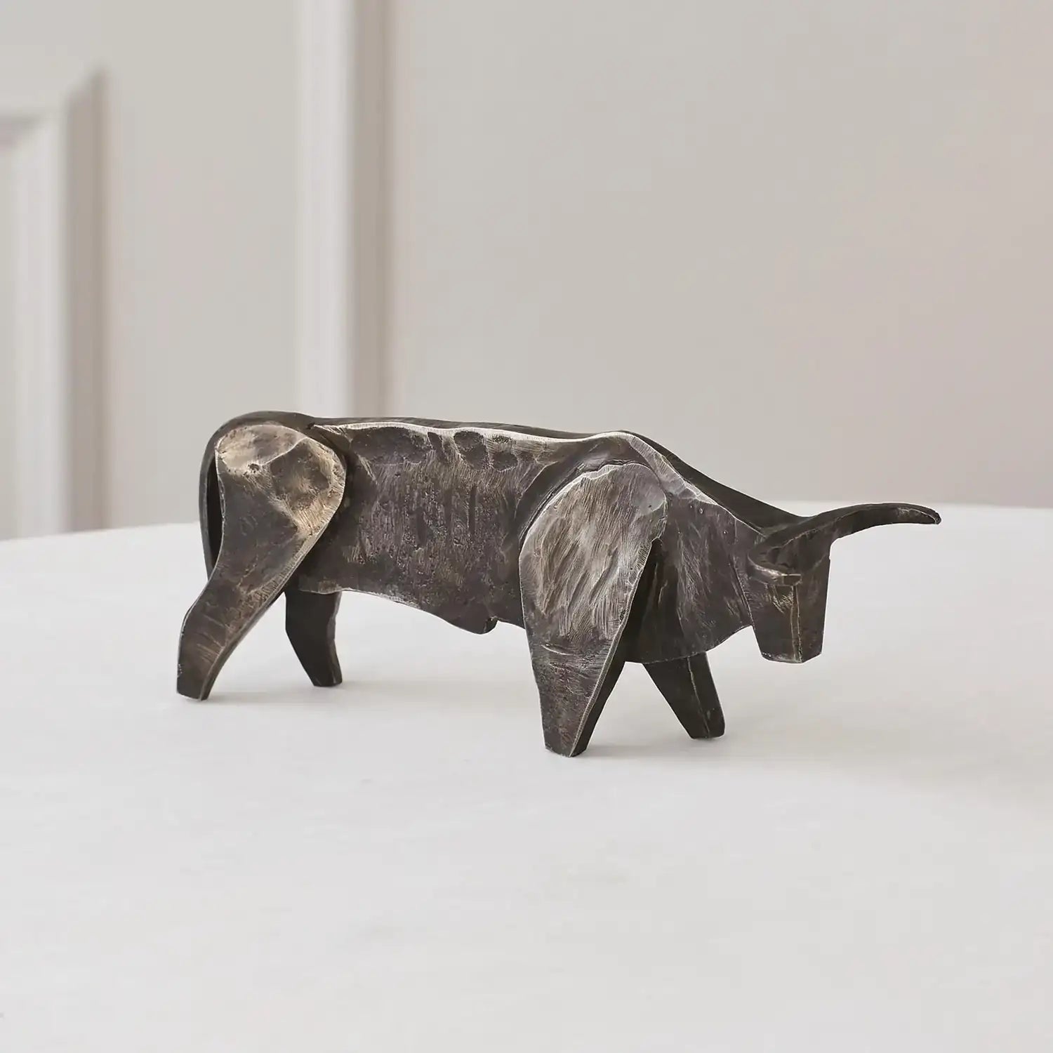 GLOBAL VIEWS BULL - Decorative Accents
