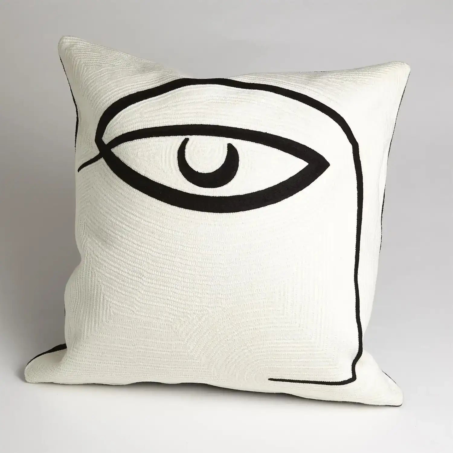 GLOBAL VIEWS HORUS PILLOW - Decorative Accents
