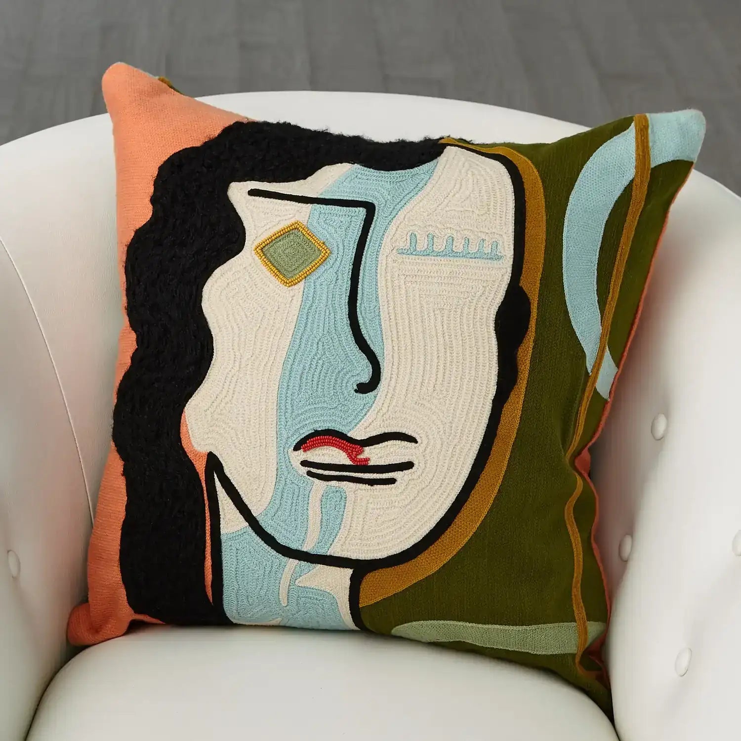 GLOBAL VIEWS VERONICA PILLOW - Decorative Accents
