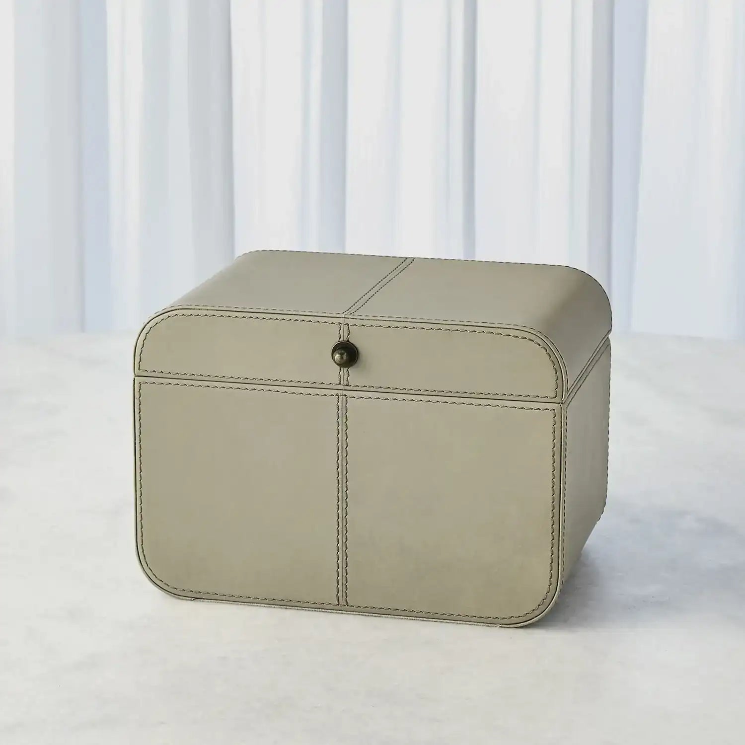 GLOBAL VIEWS CURVED CORNER BOX - Decorative Accents