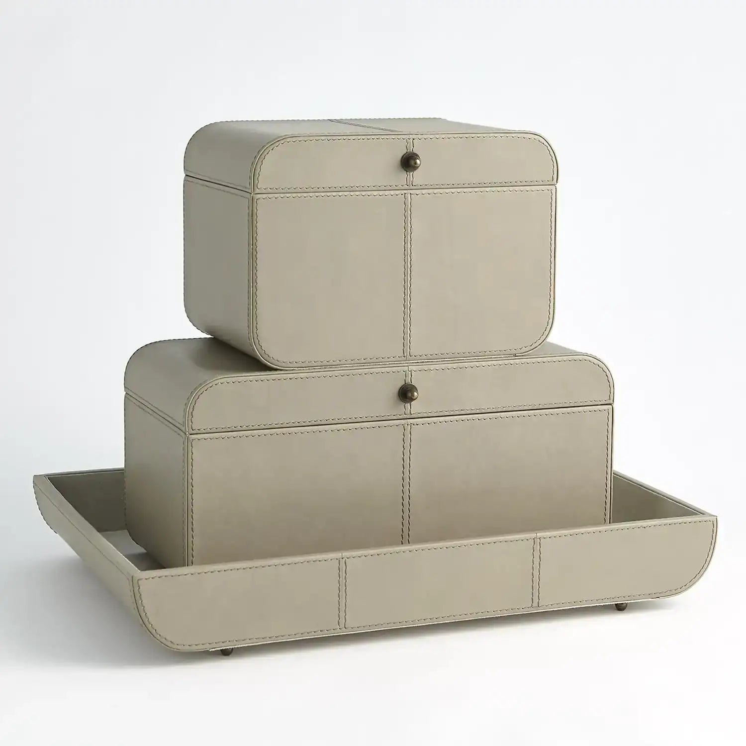 GLOBAL VIEWS CURVED CORNER TRAY - Decorative Accents