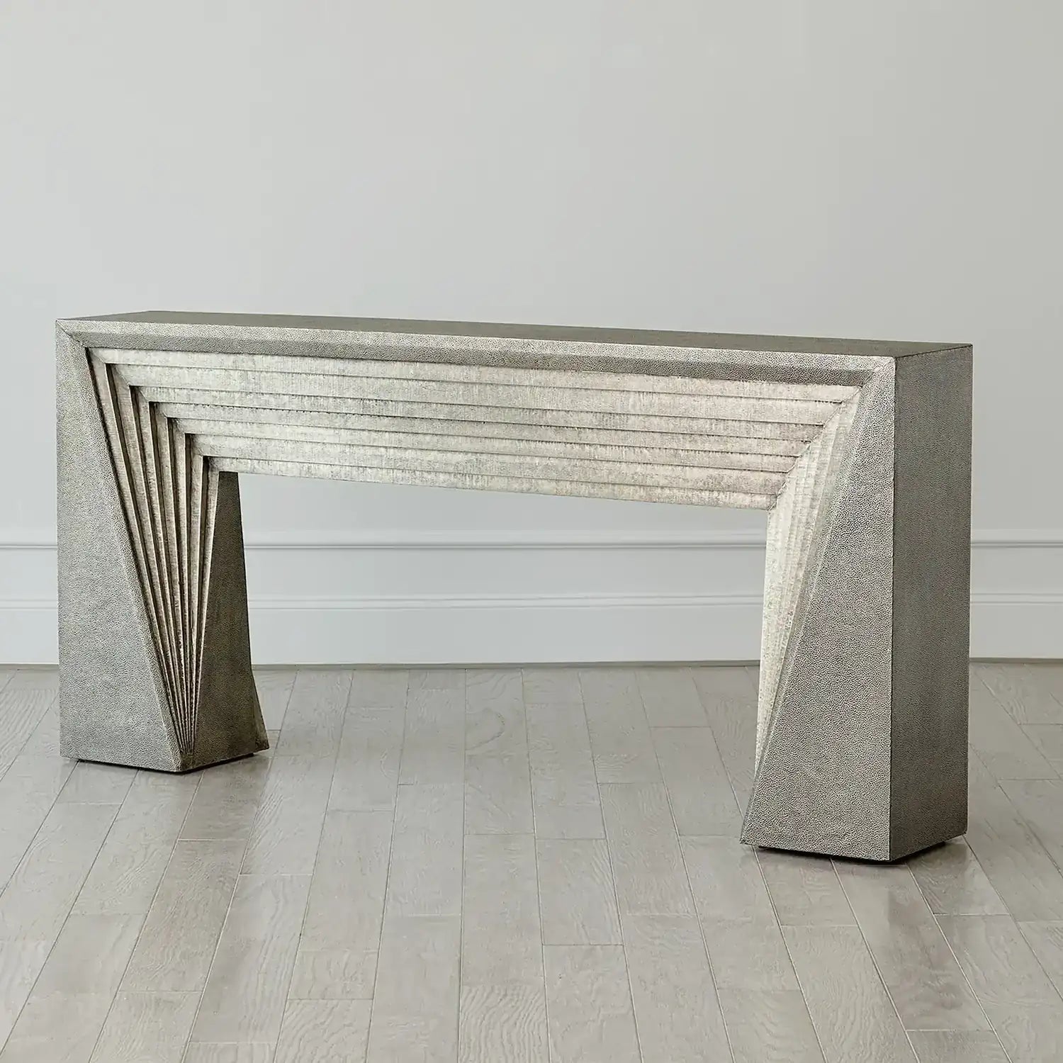 GLOBAL VIEWS DECO CONSOLE - Consoles