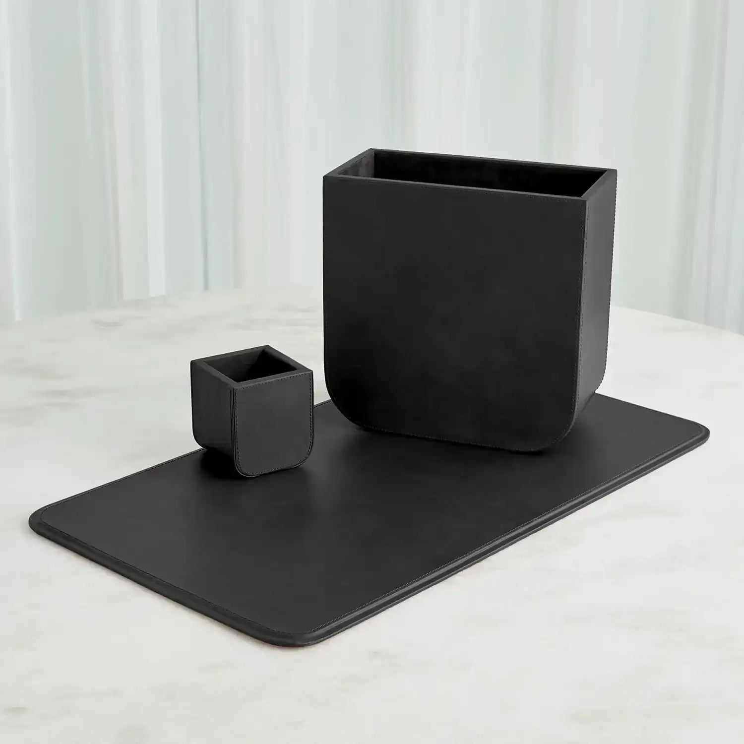 GLOBAL VIEWS RADIUS EDGE LEATHER DESK BLOTTER - Decorative Accents