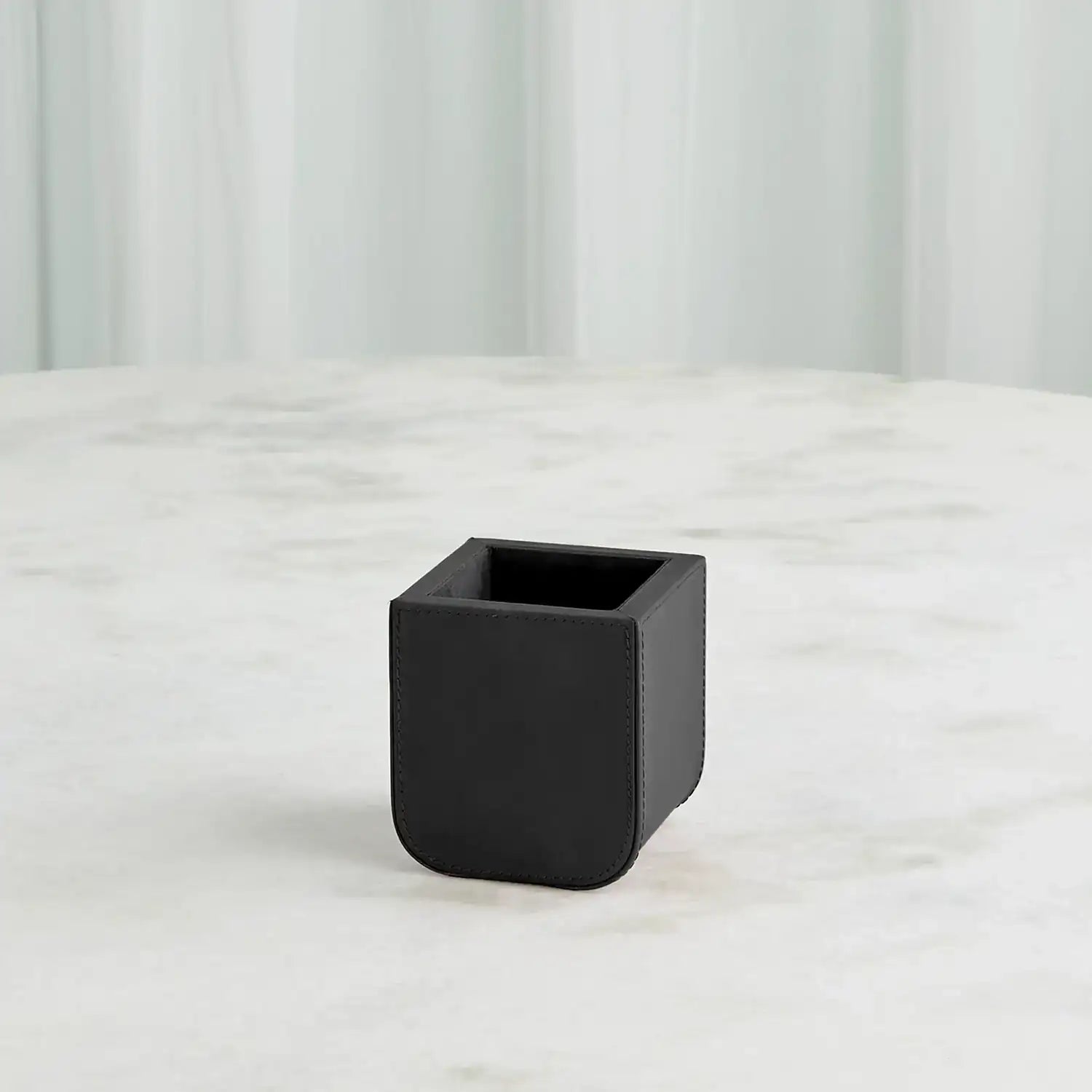 GLOBAL VIEWS RADIUS EDGE LEATHER PENCIL CUP - Decorative Accents