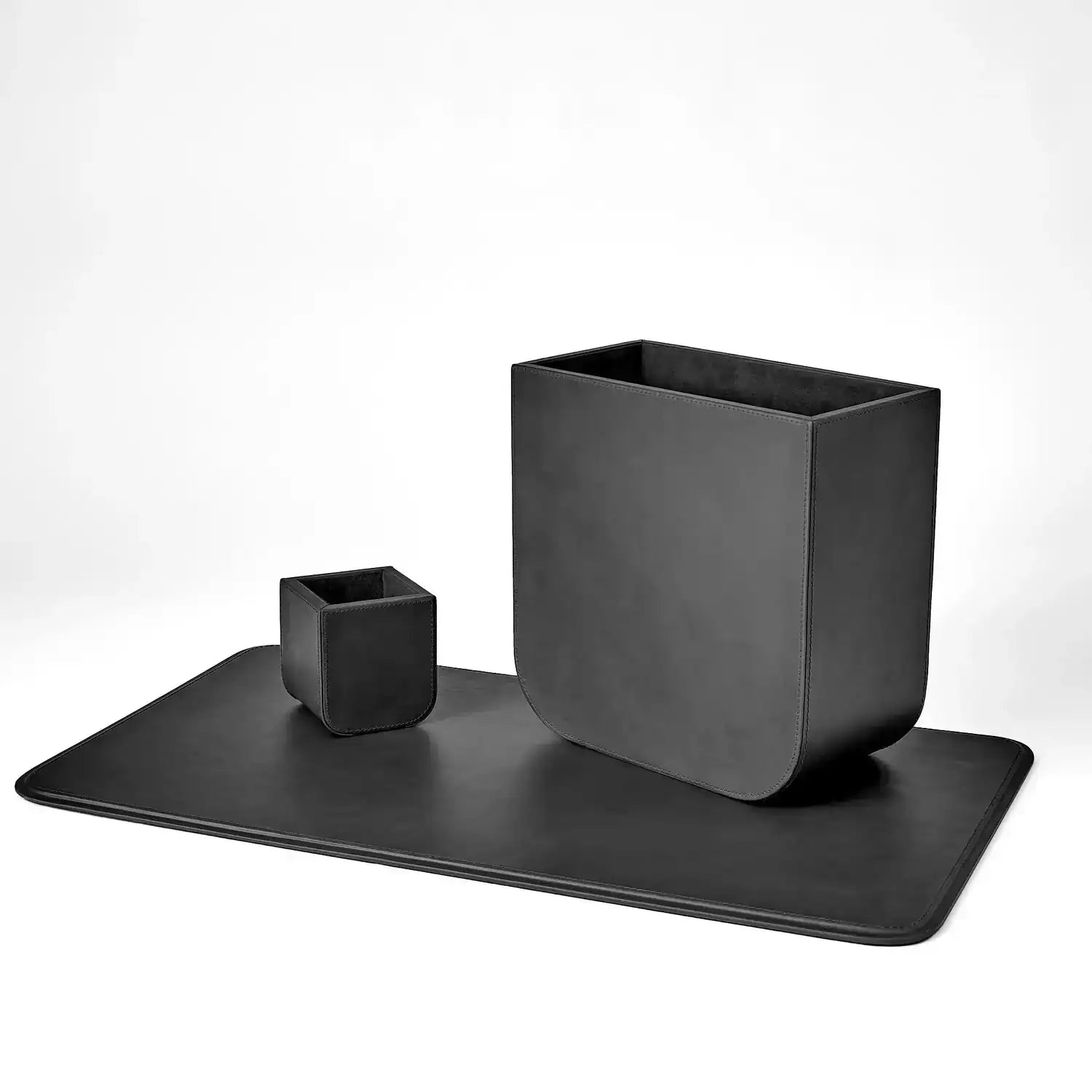 GLOBAL VIEWS RADIUS EDGE LEATHER PENCIL CUP - Decorative Accents