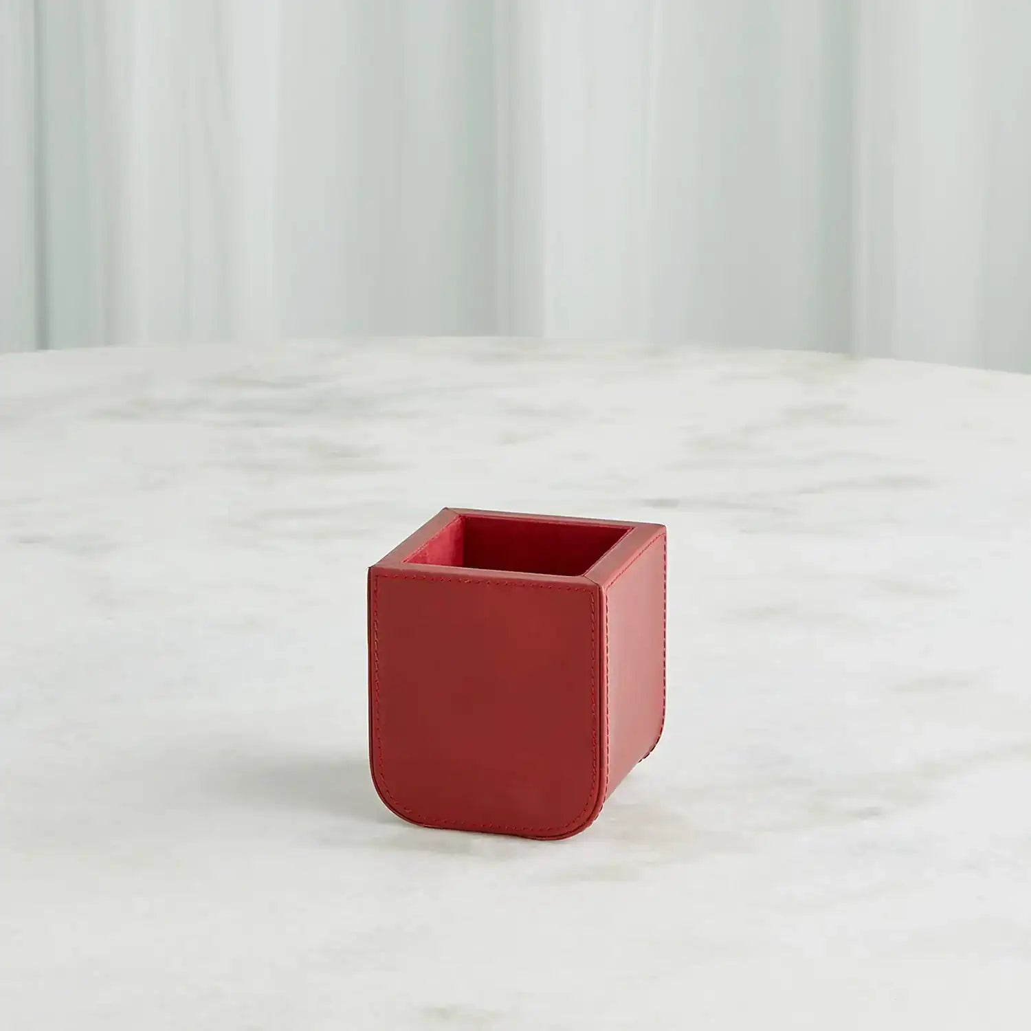 GLOBAL VIEWS RADIUS EDGE LEATHER PENCIL CUP - Decorative Accents