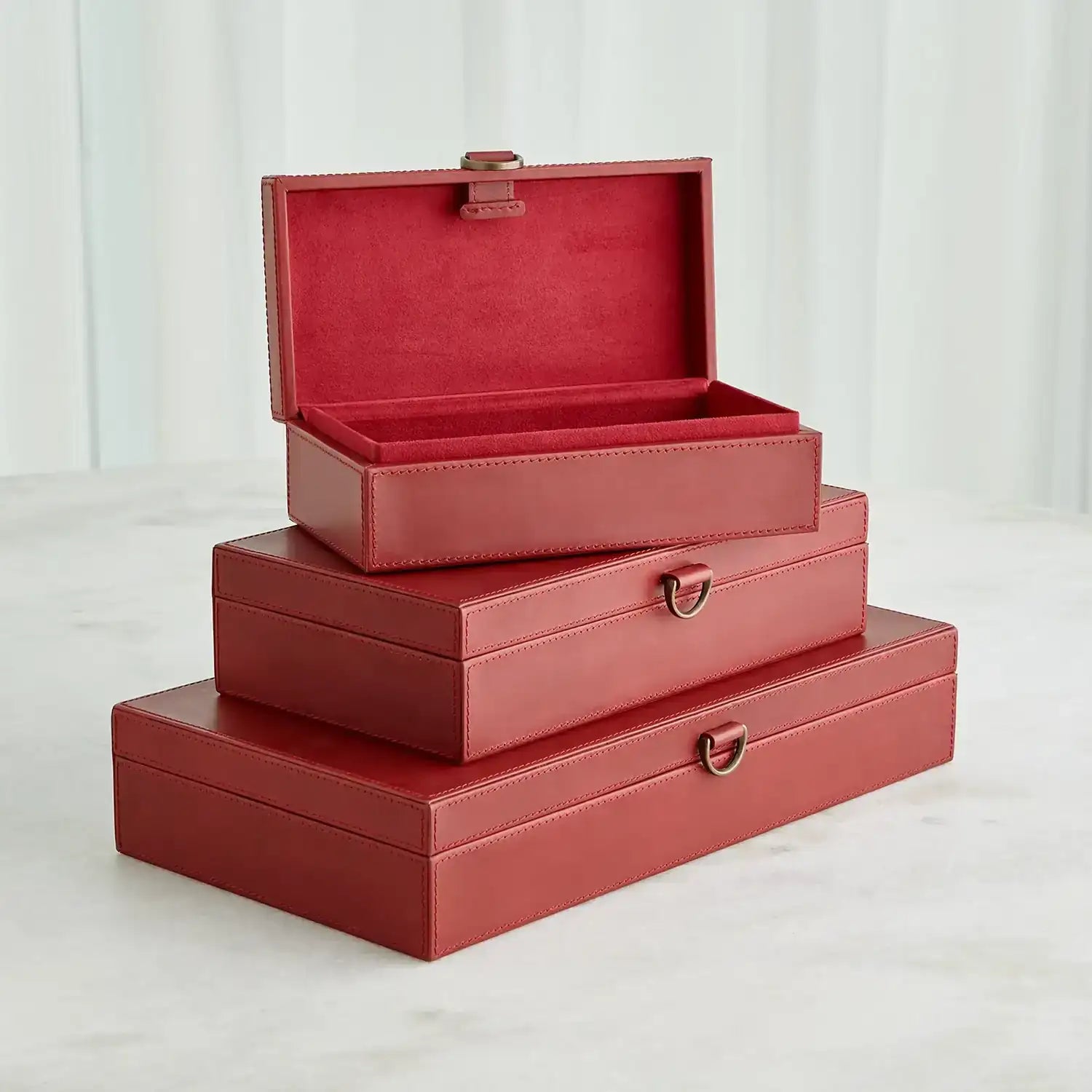 GLOBAL VIEWS MARBLED LEATHER D RING BOX - Decorative Accents