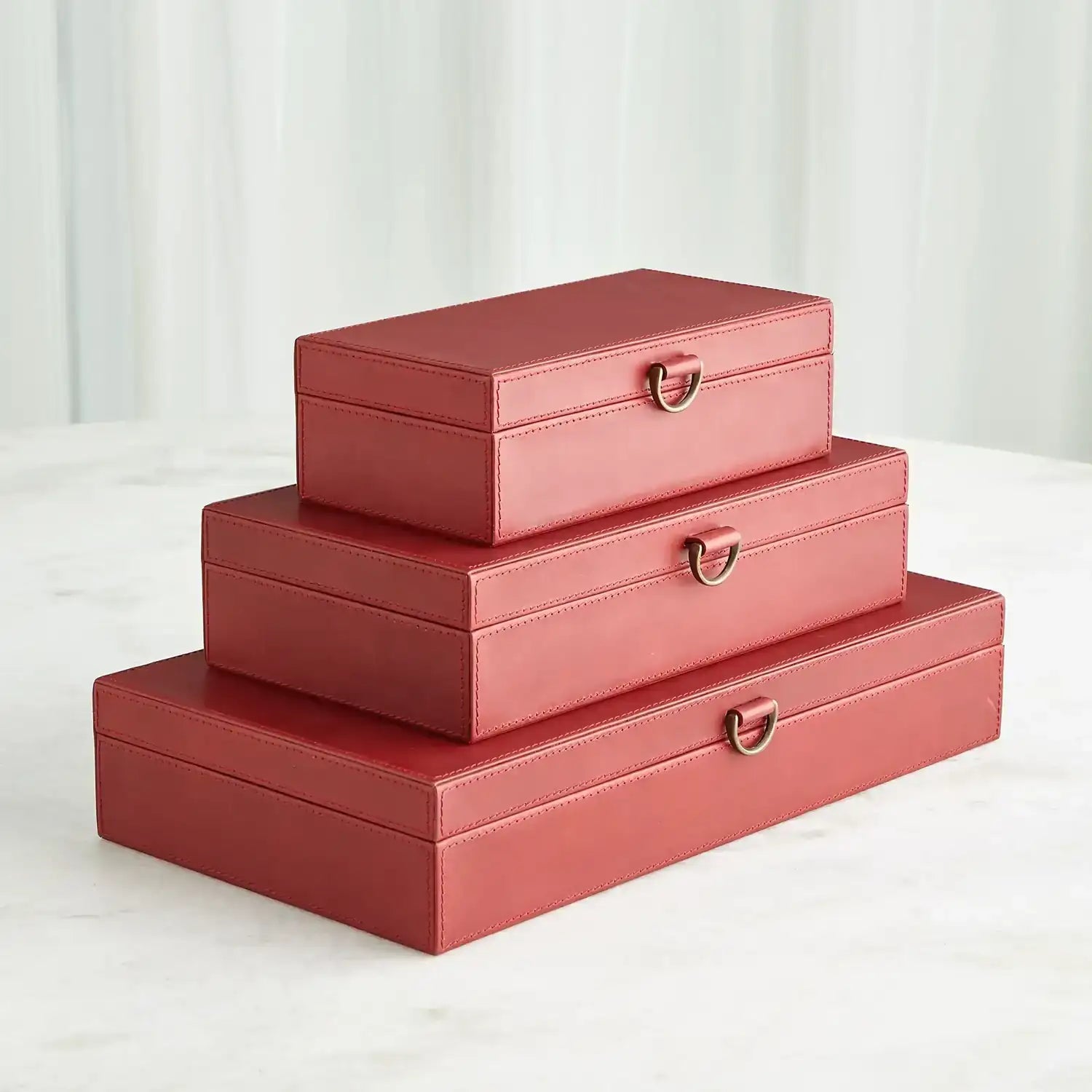 GLOBAL VIEWS MARBLED LEATHER D RING BOX - Decorative Accents