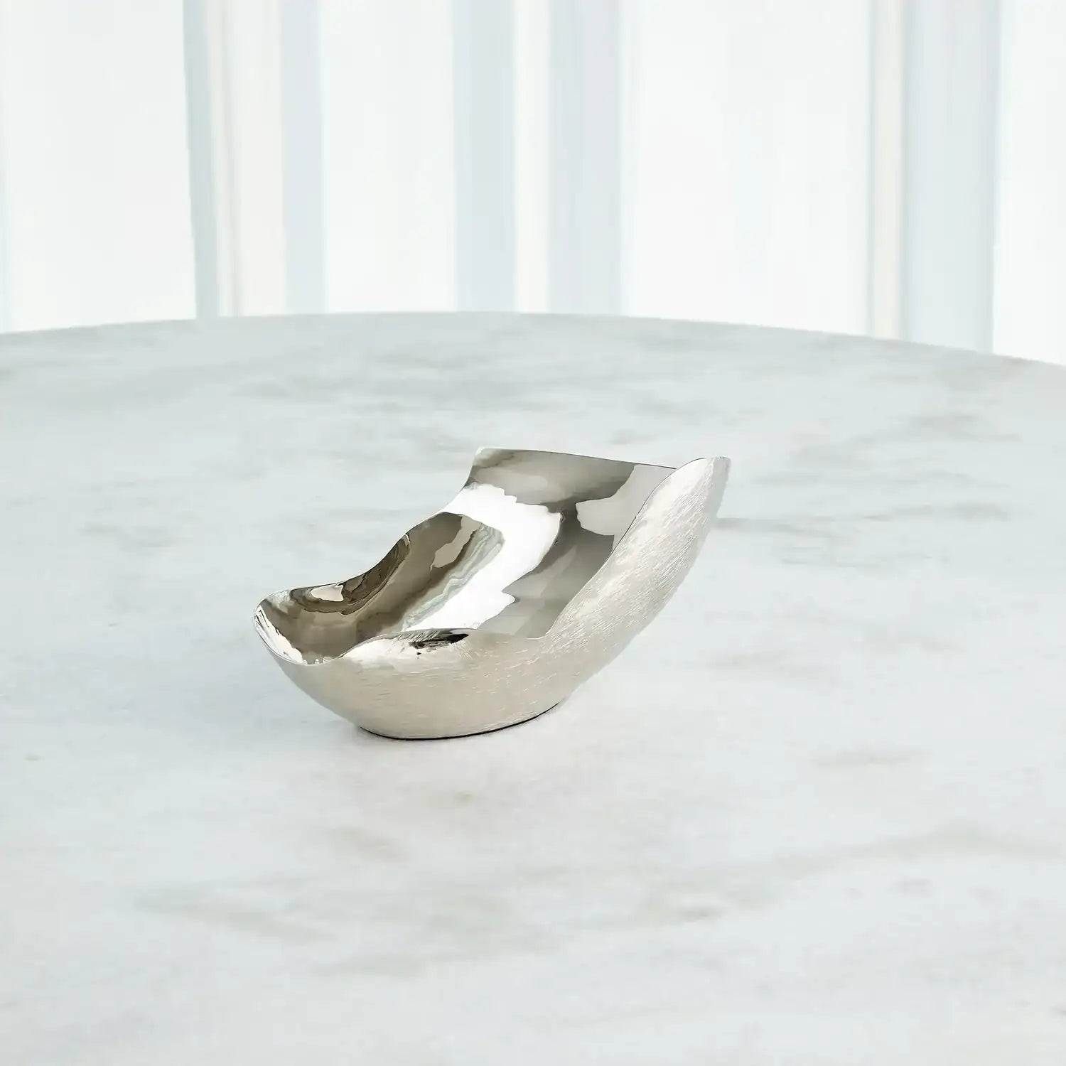 GLOBAL VIEWS FREE FORM BOWL - Decorative Accents