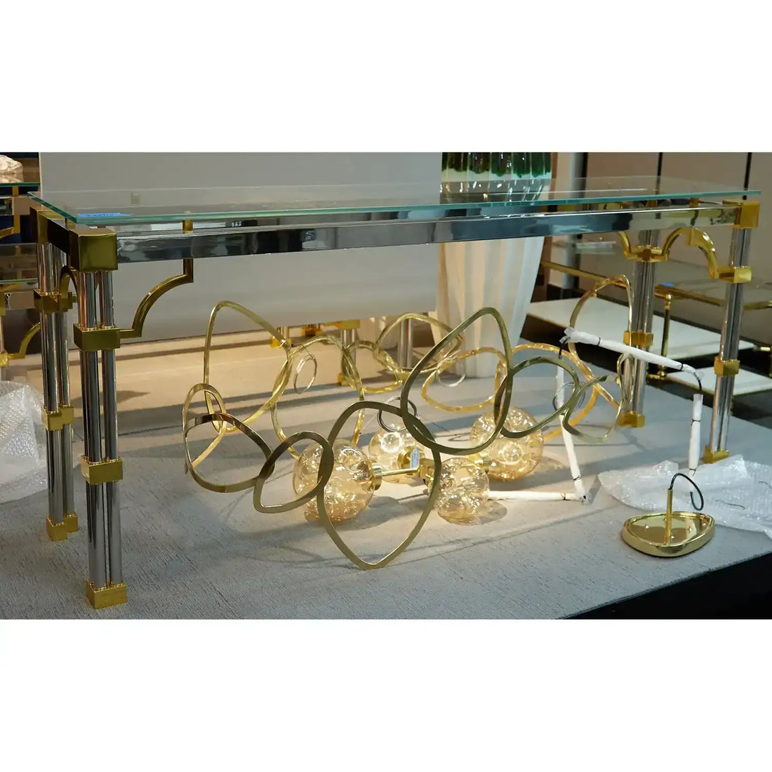 GLOBAL VIEWS, AURA CHANDELIER, CHANDELIER LIGHT