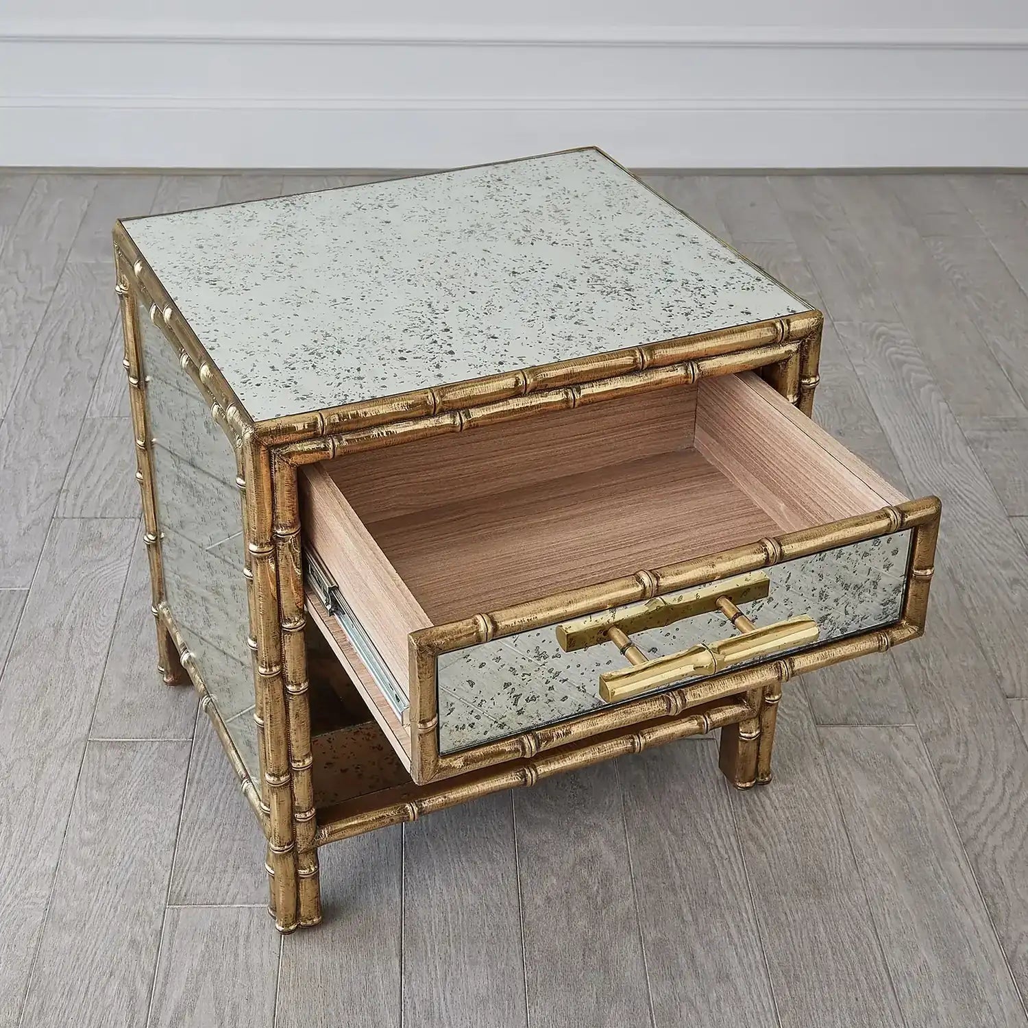 GLOBAL VIEWS BAMBOO BEDSIDE CHEST - Beds