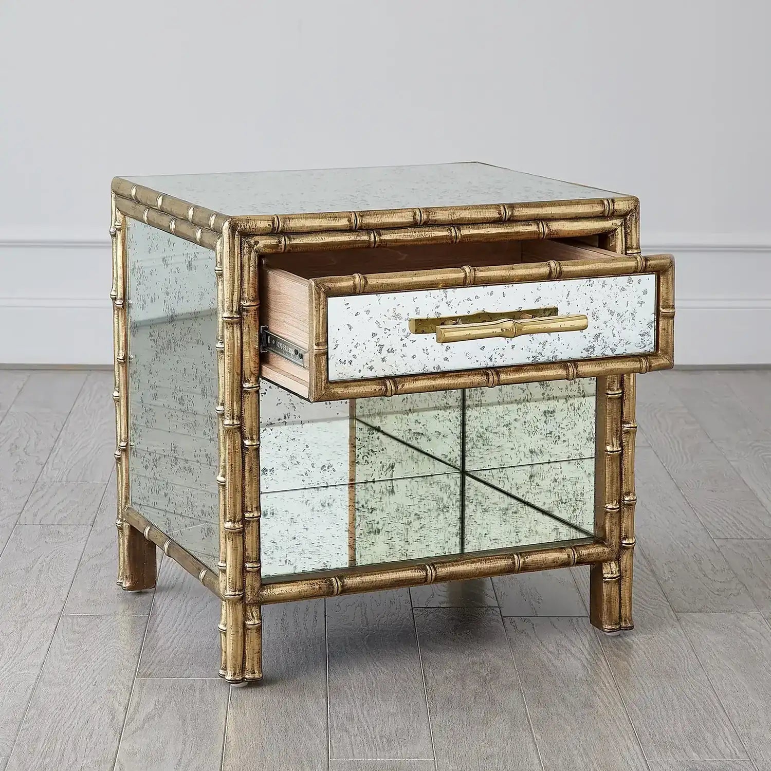 GLOBAL VIEWS BAMBOO BEDSIDE CHEST - Beds