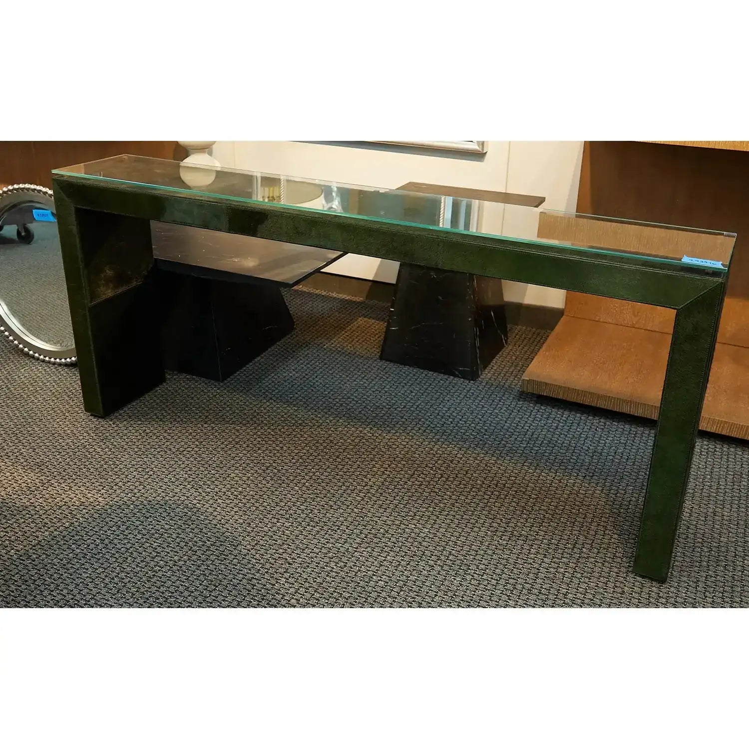 GLOBAL VIEWS POSH CONSOLE - Consoles