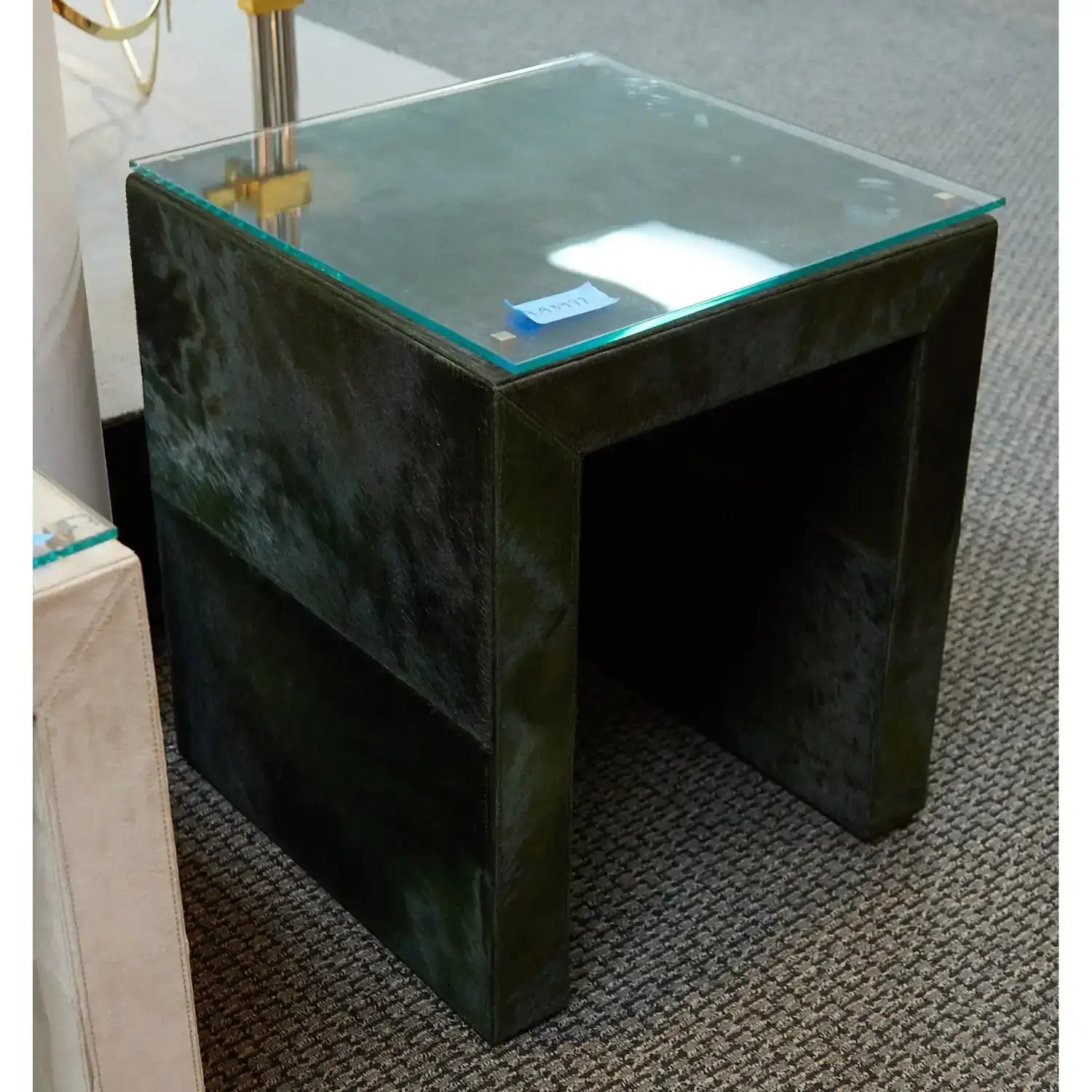 GLOBAL VIEWS POSH SIDE TABLE - Side