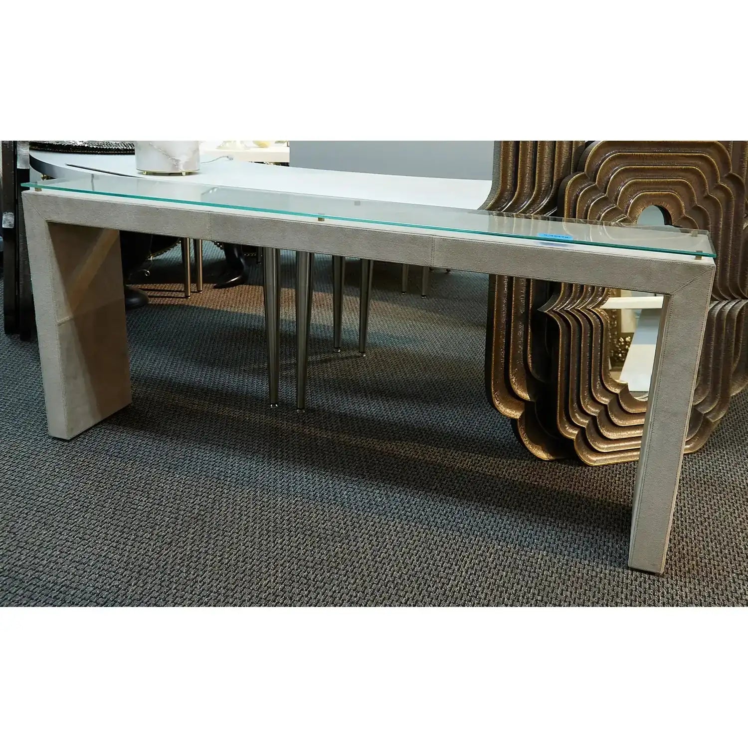 GLOBAL VIEWS POSH CONSOLE - Consoles