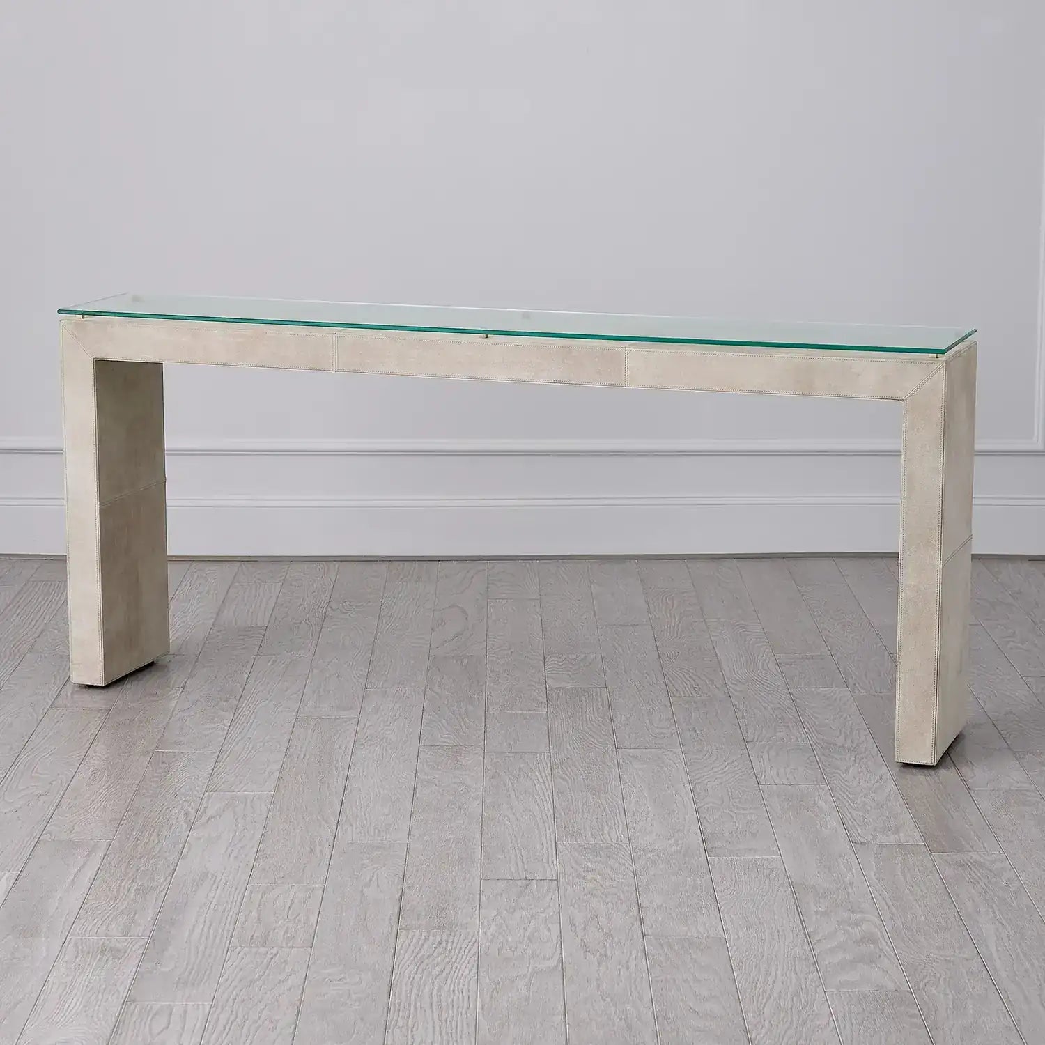 GLOBAL VIEWS POSH CONSOLE - Consoles