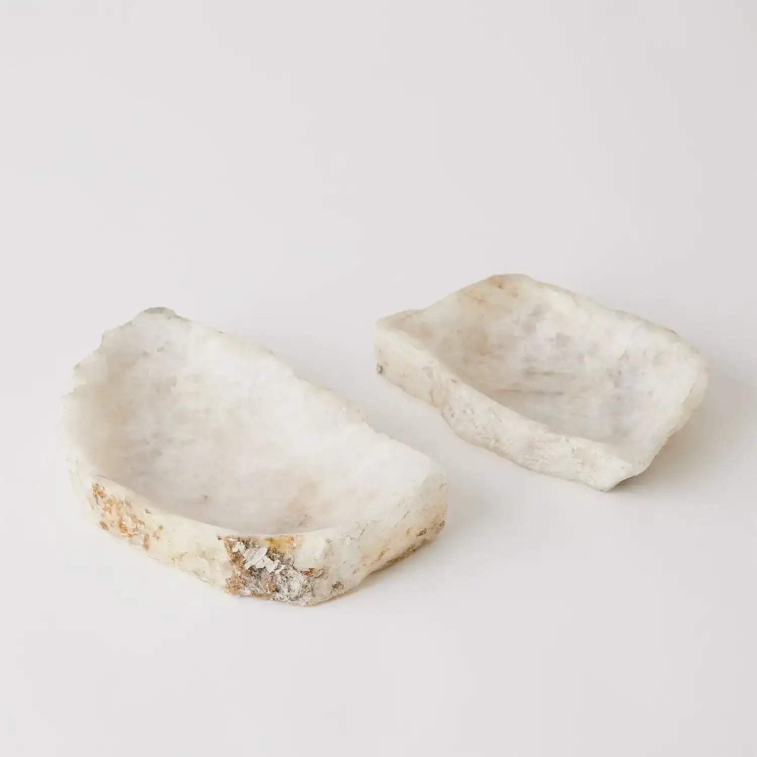 GLOBAL VIEWS QUARTZ TRAY - Decorative Accents