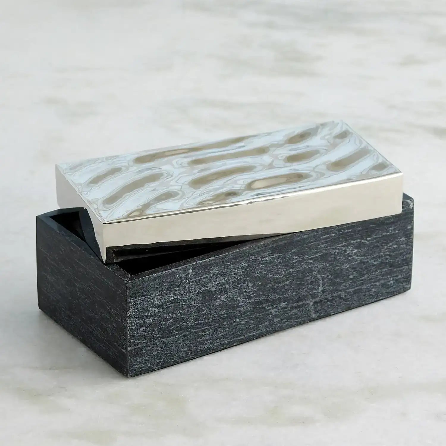 GLOBAL VIEWS SHIMMER BOX - Decorative Accents
