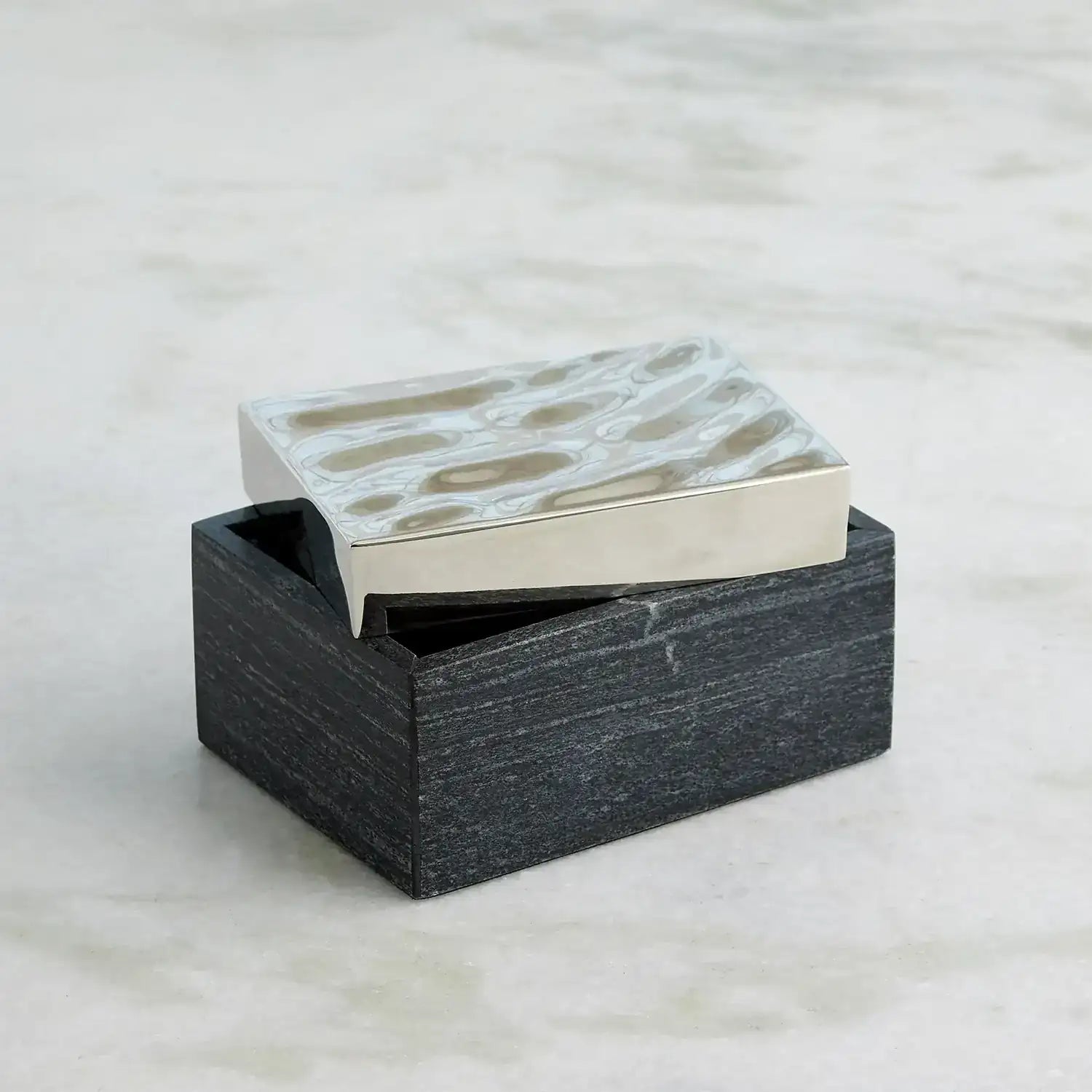 GLOBAL VIEWS SHIMMER BOX - Decorative Accents