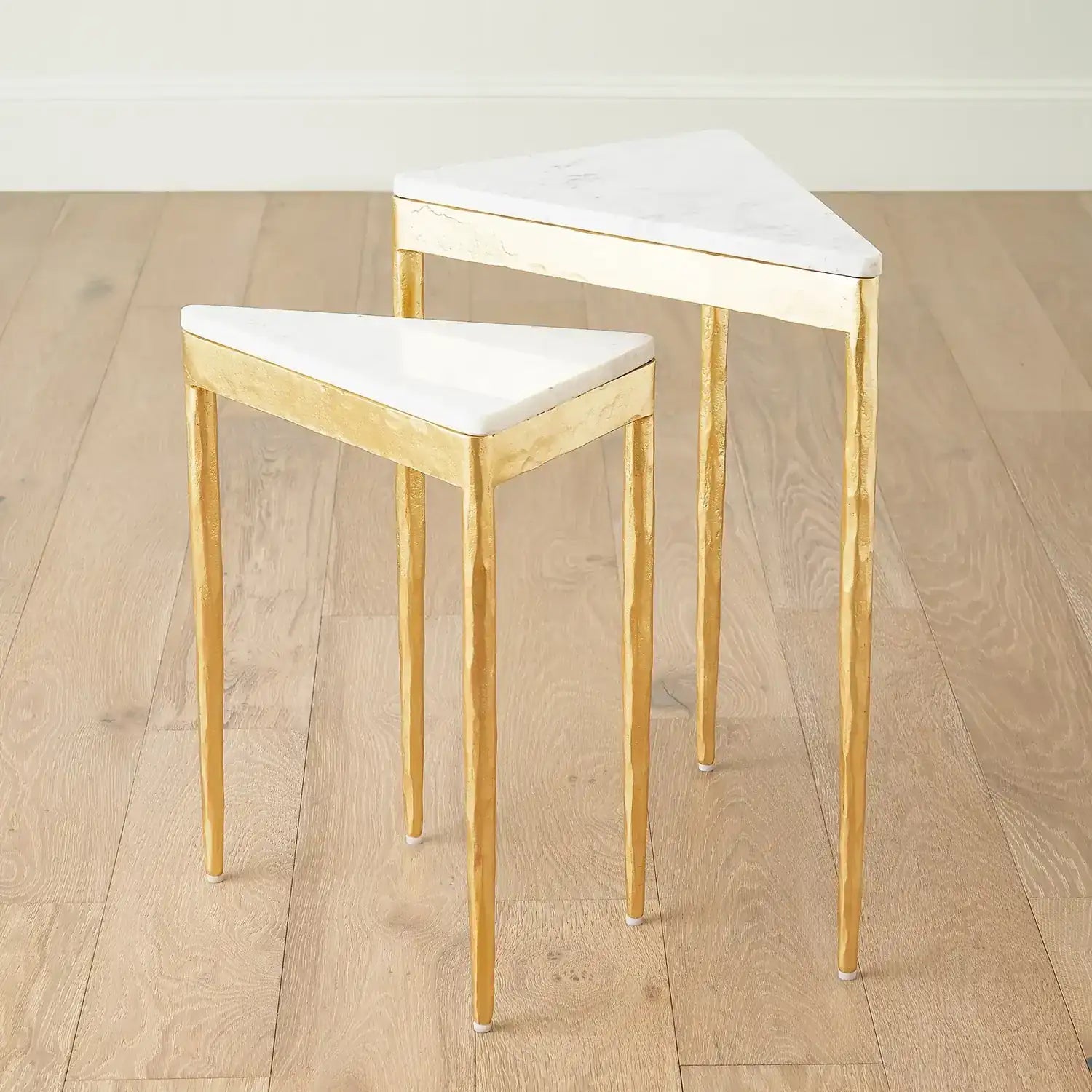 GLOBAL VIEWS S/2 TRIANGULAR NESTING TABLES - Side