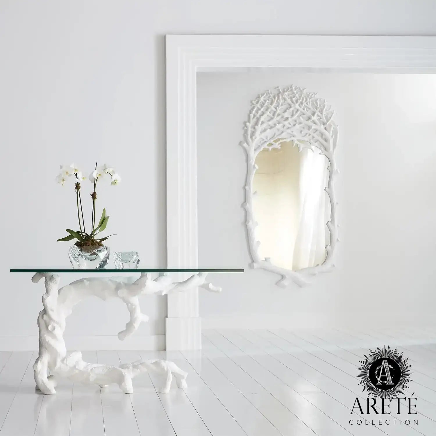 GLOBAL VIEWS TWISTED JUNIPER CONSOLE - Consoles